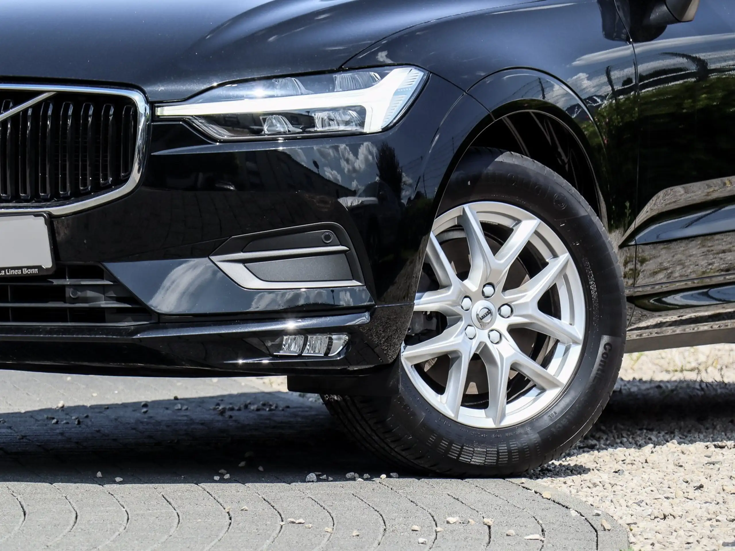 Volvo - XC60