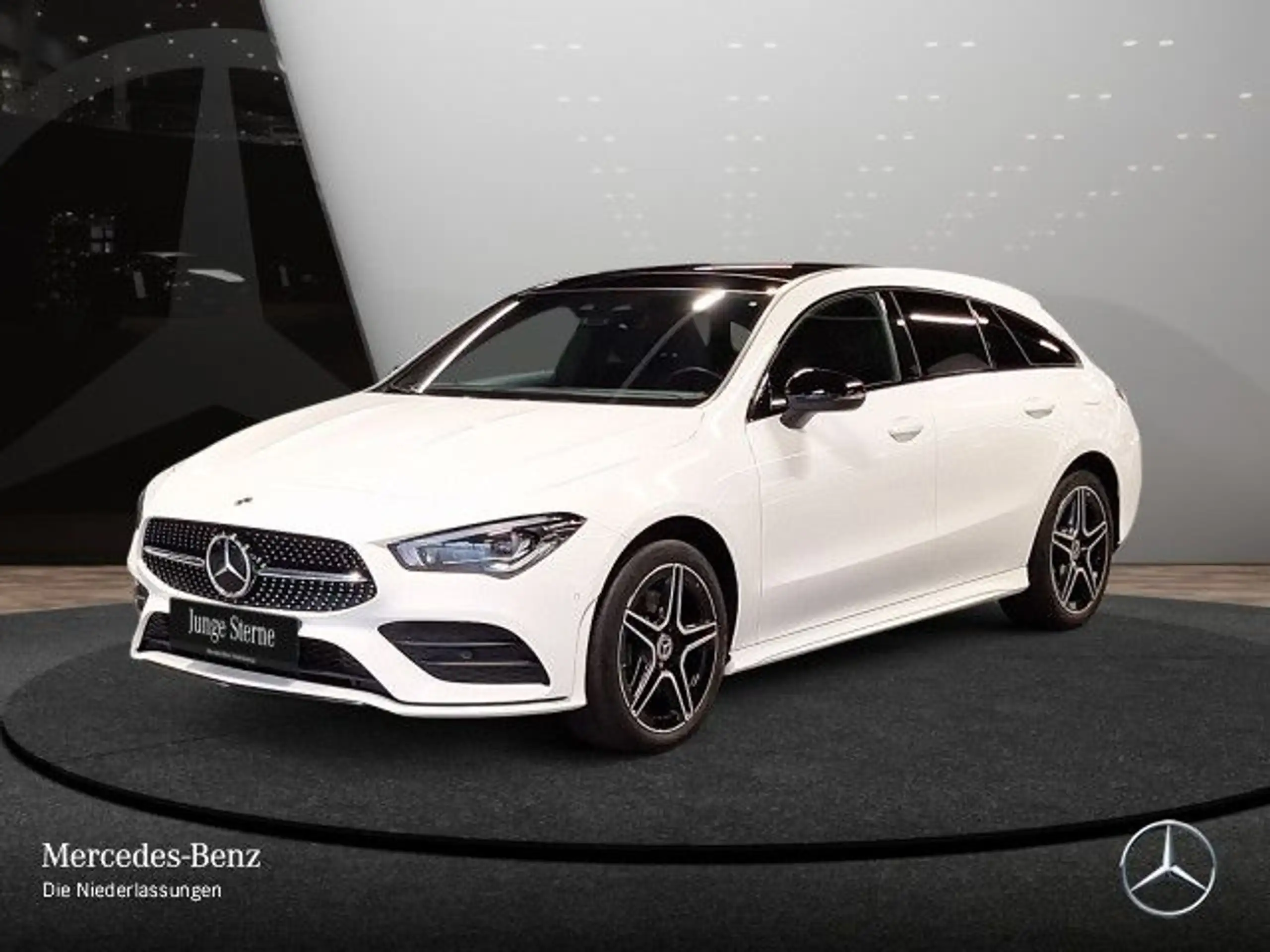 Mercedes-Benz - CLA 250