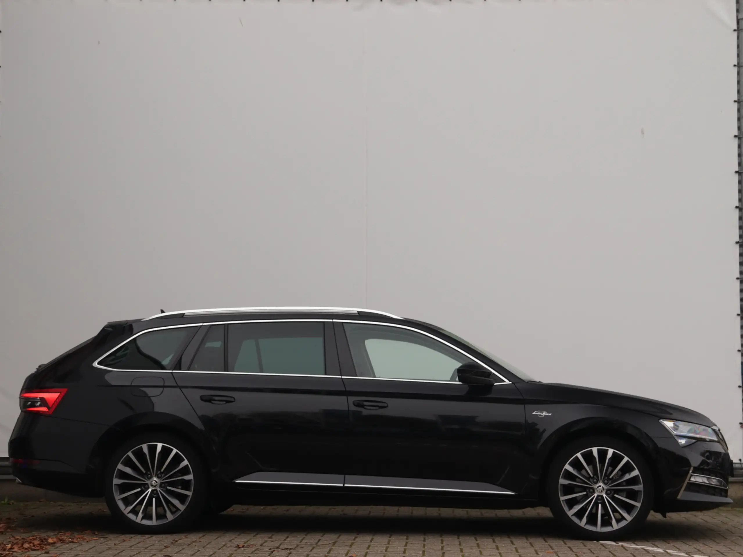 Skoda - Superb