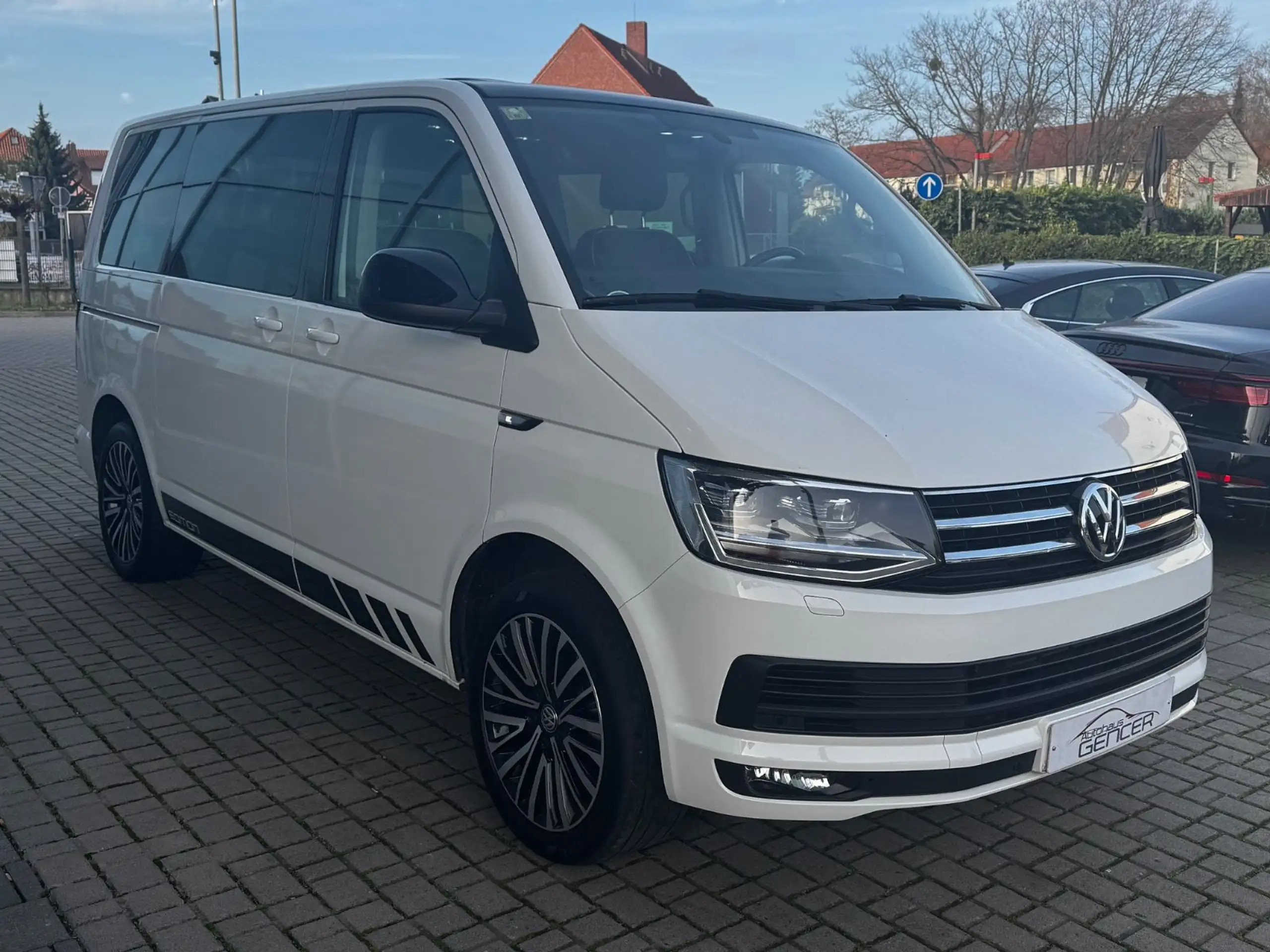 Volkswagen - T6 Multivan