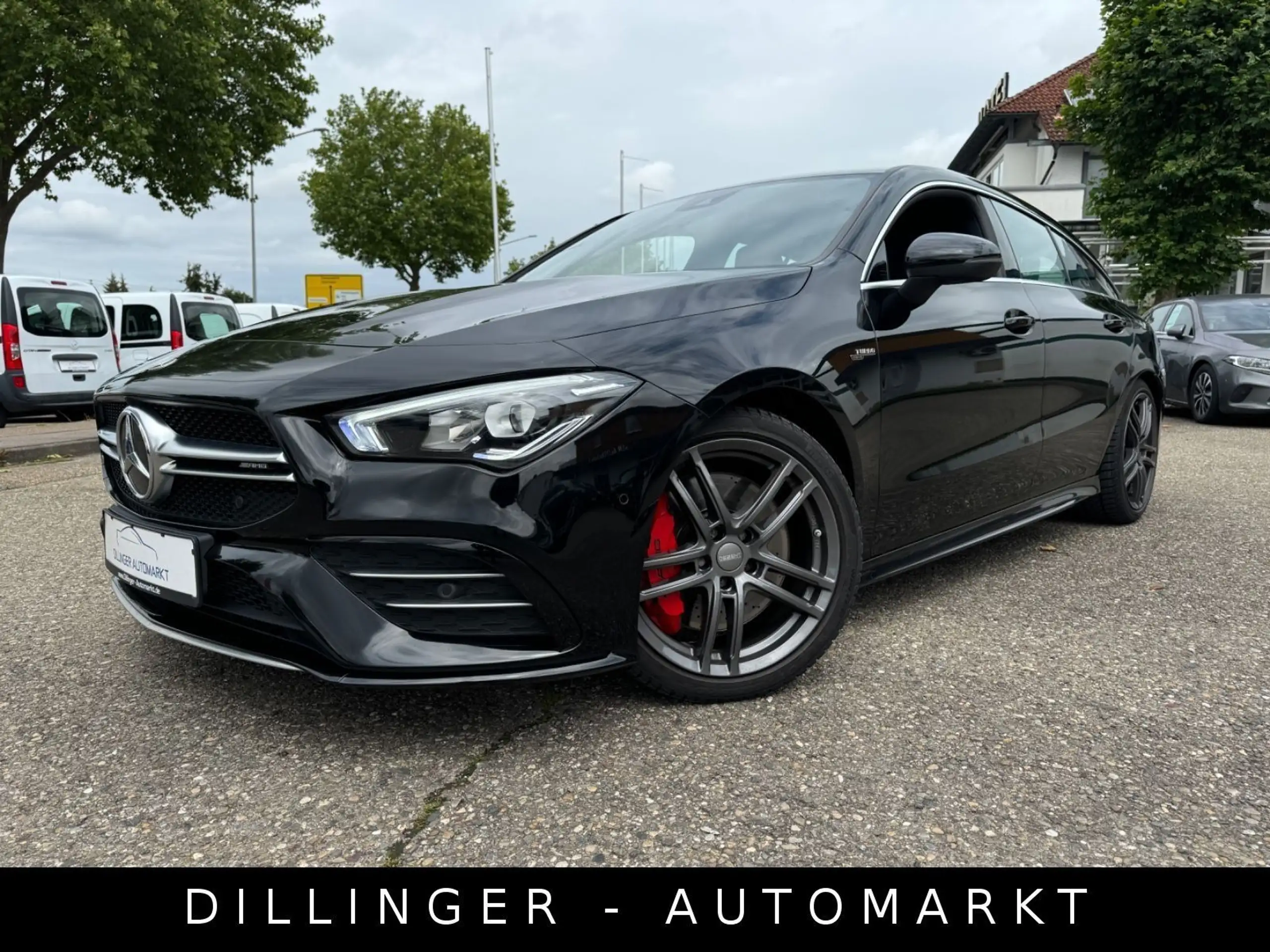 Mercedes-Benz - CLA 35 AMG