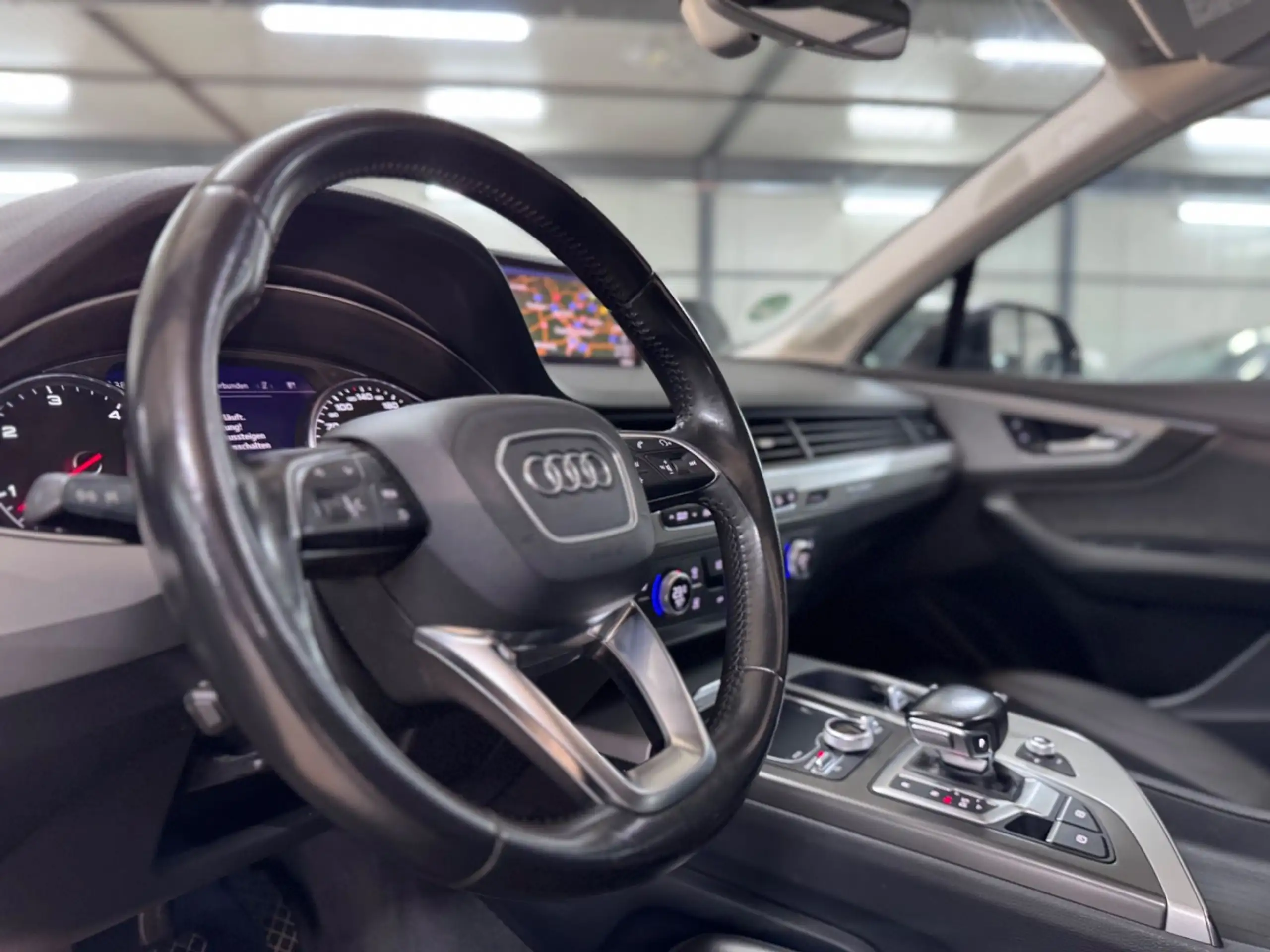 Audi - Q7