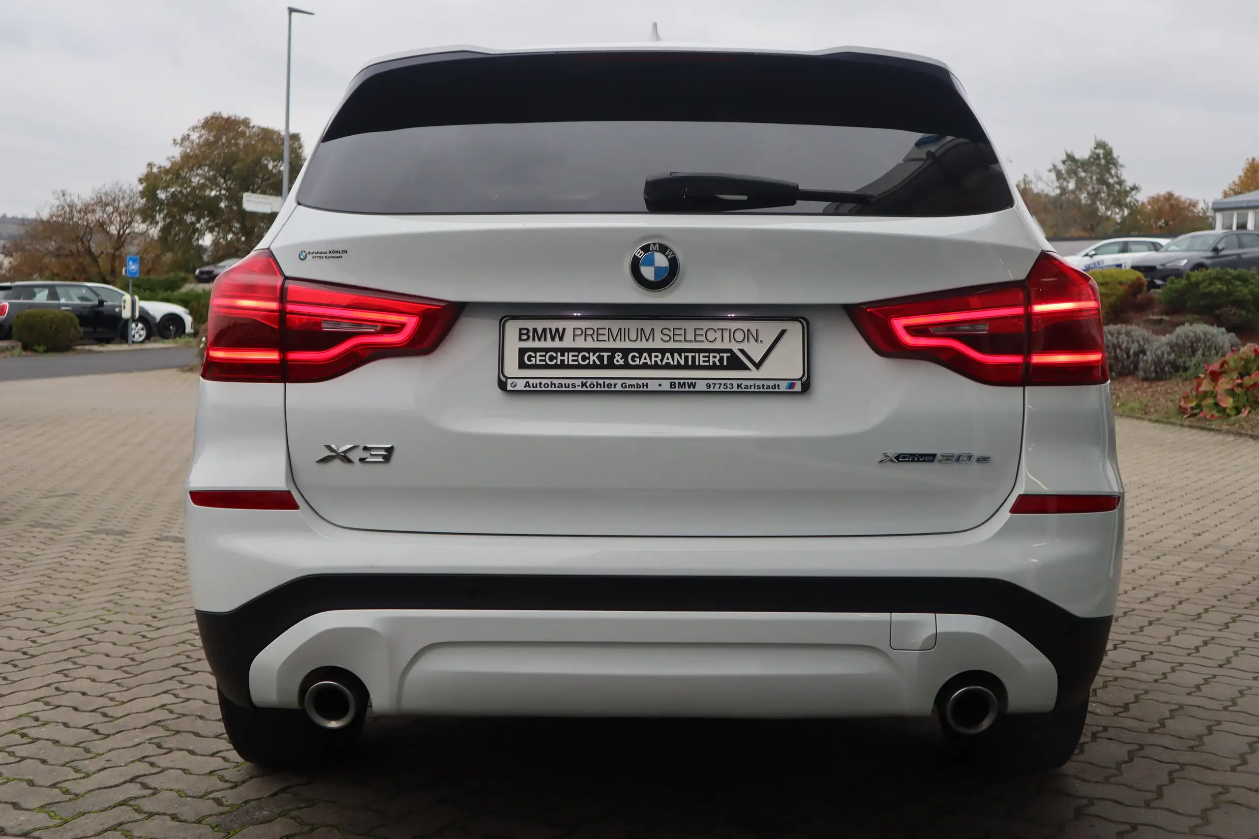 BMW - X3