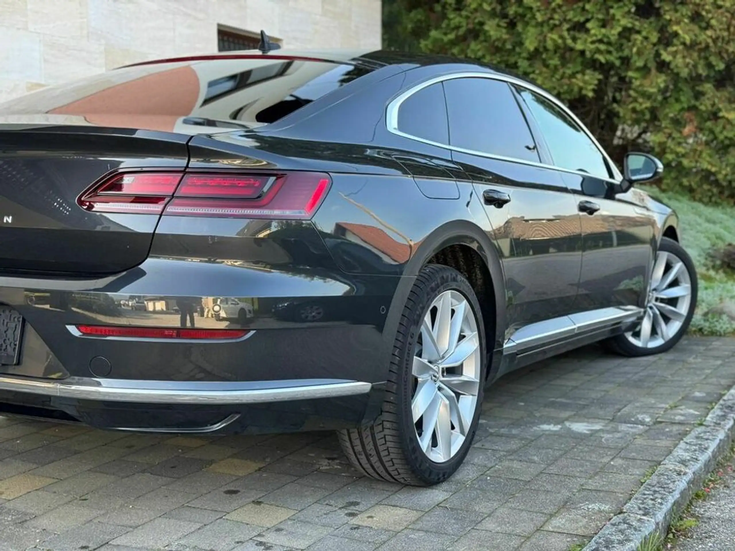 Volkswagen - Arteon