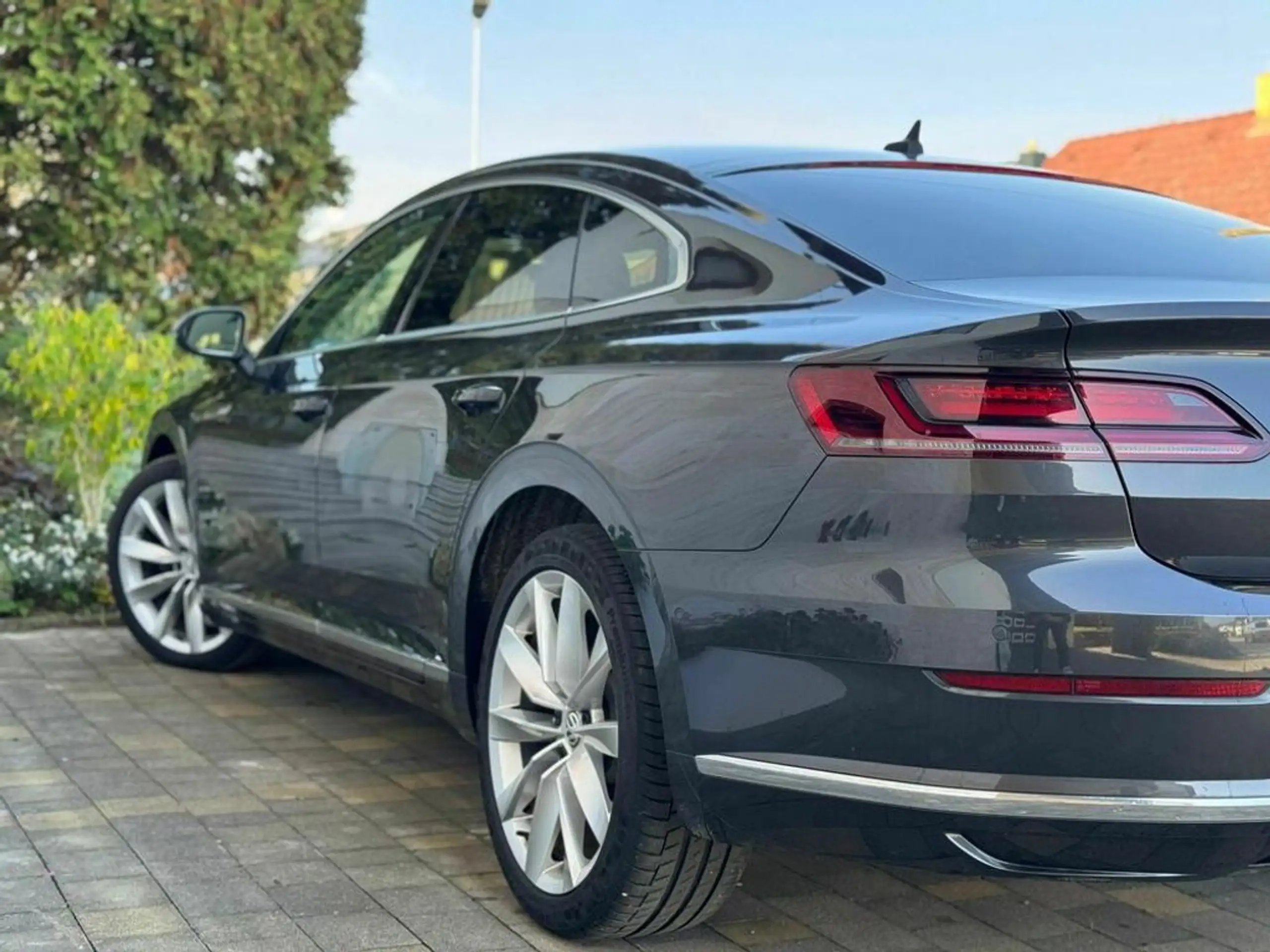 Volkswagen - Arteon