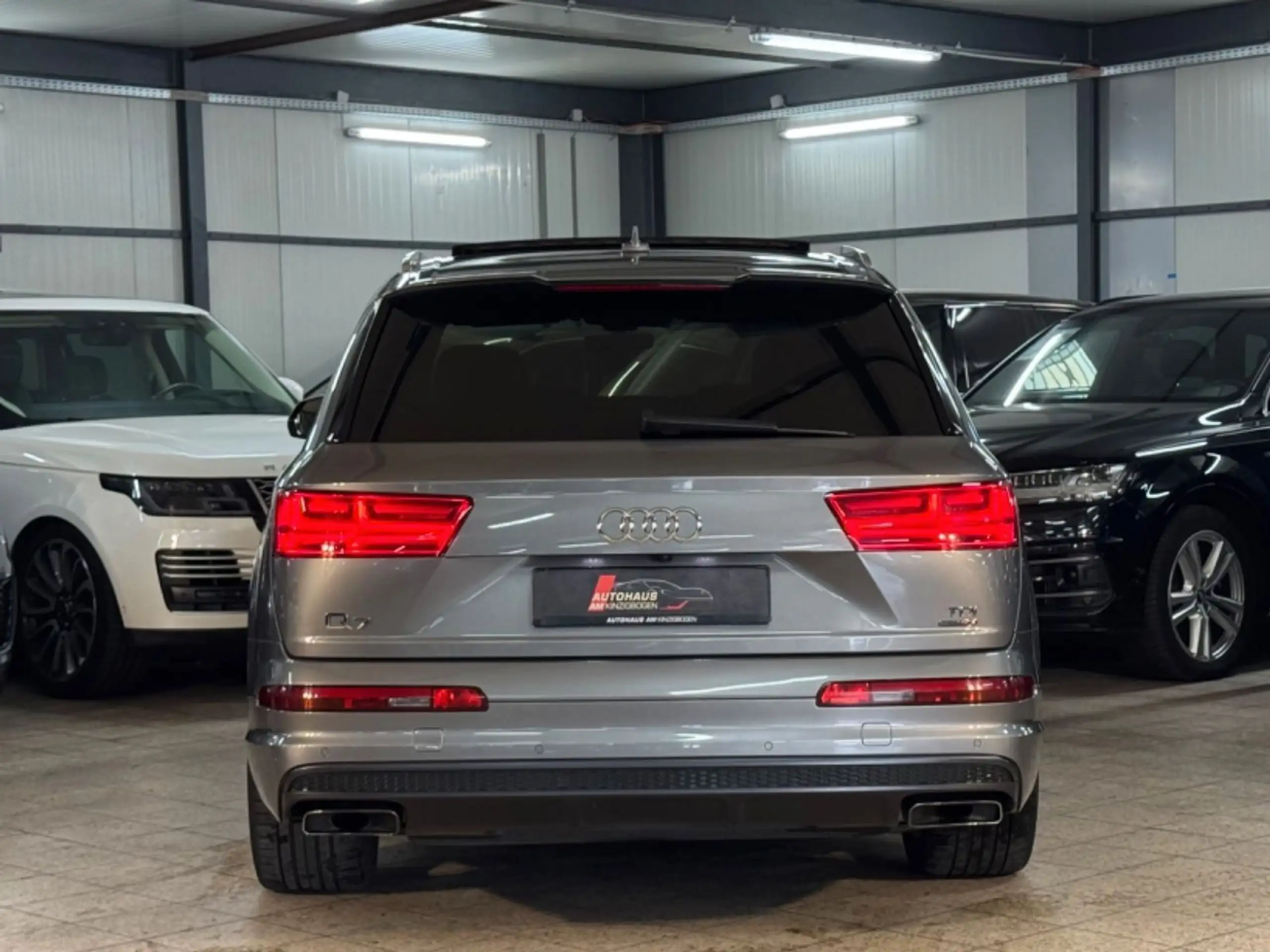 Audi - Q7