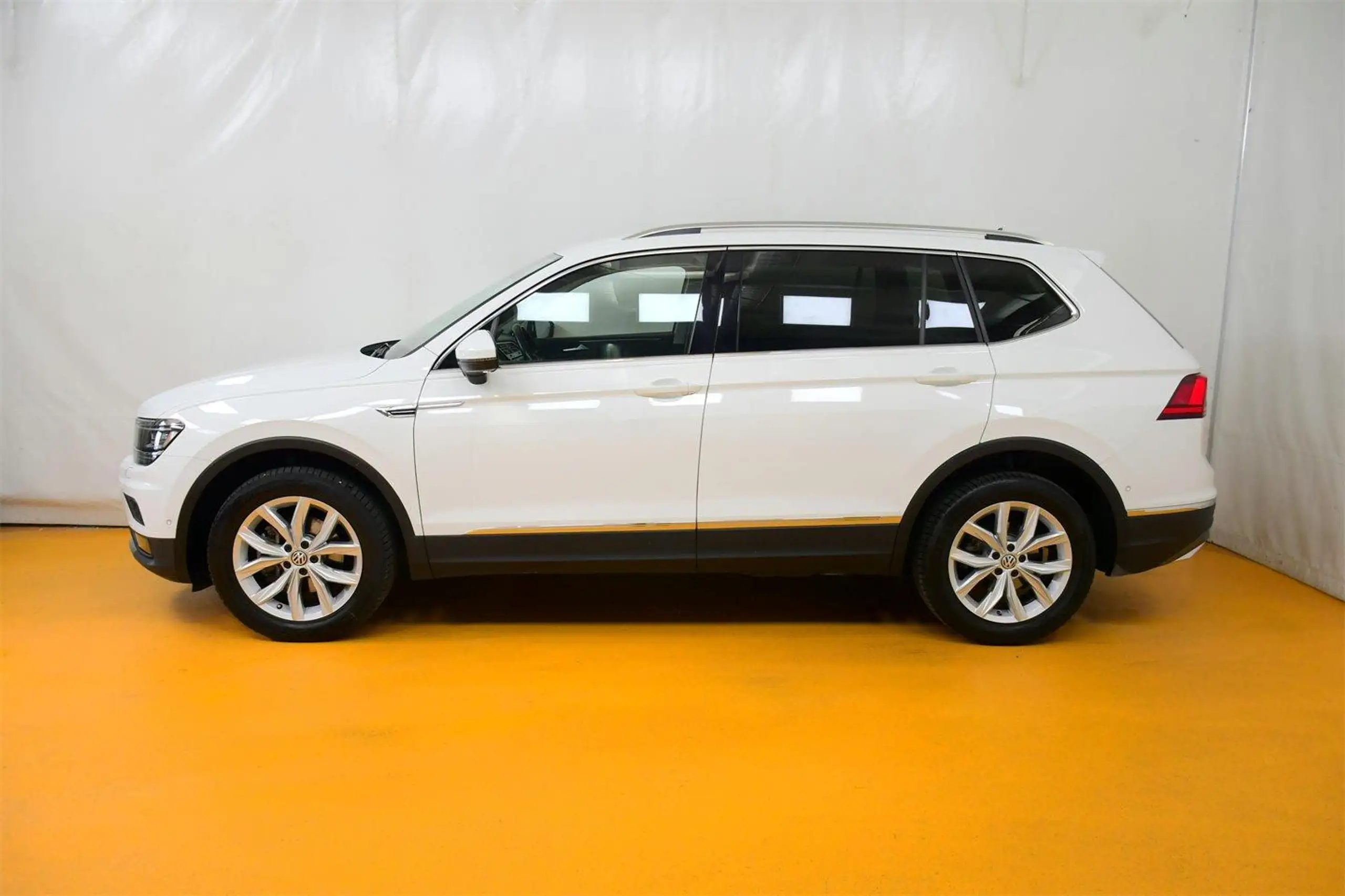 Volkswagen - Tiguan Allspace