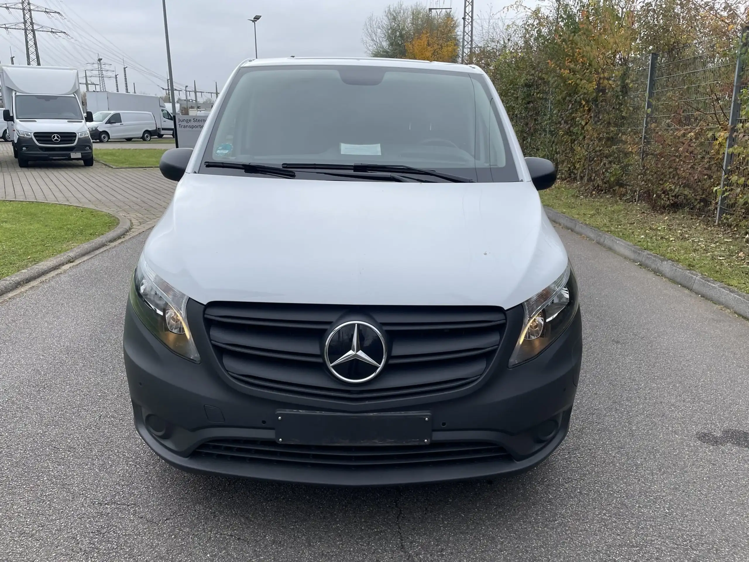 Mercedes-Benz - Vito