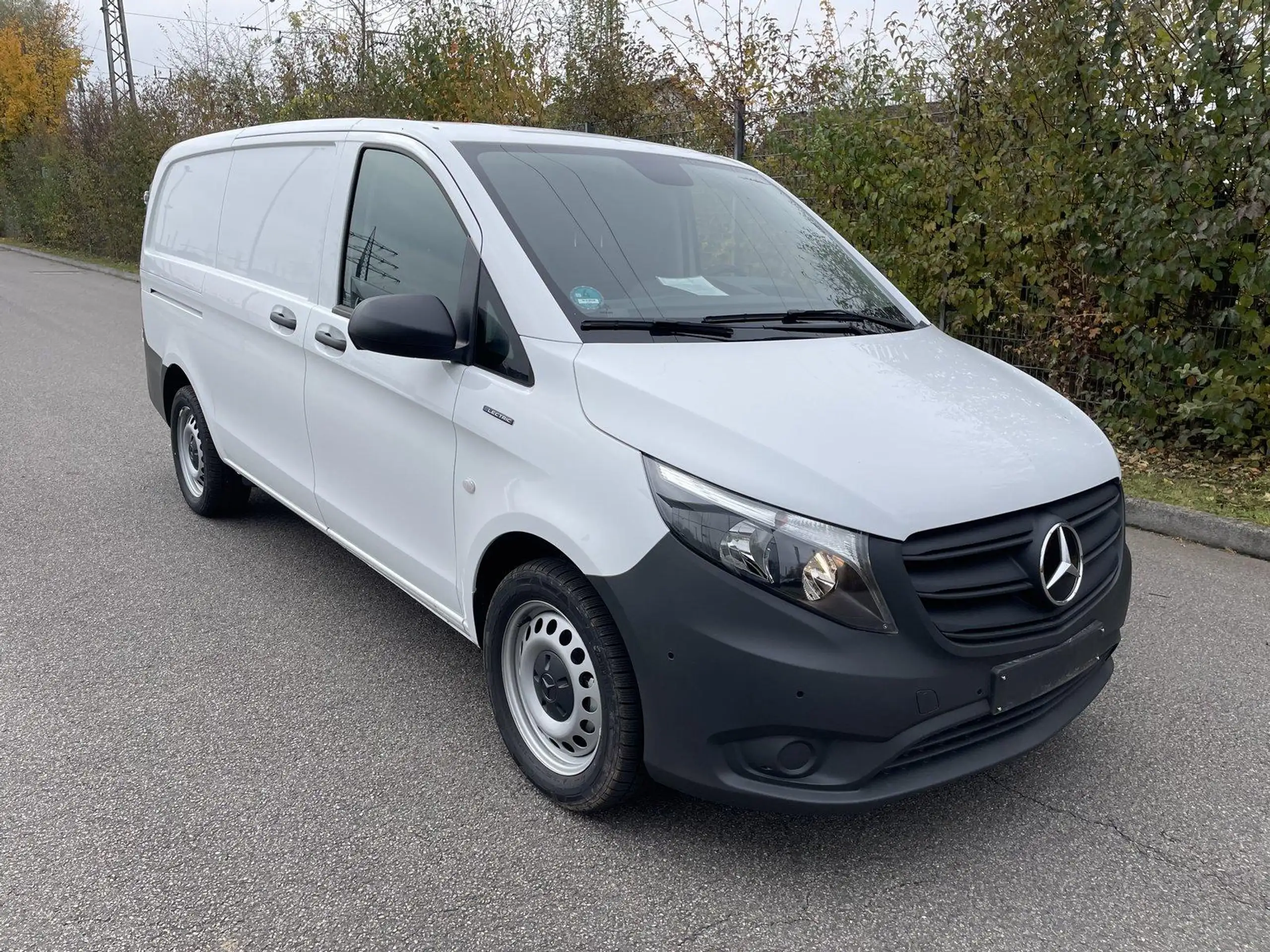 Mercedes-Benz - Vito