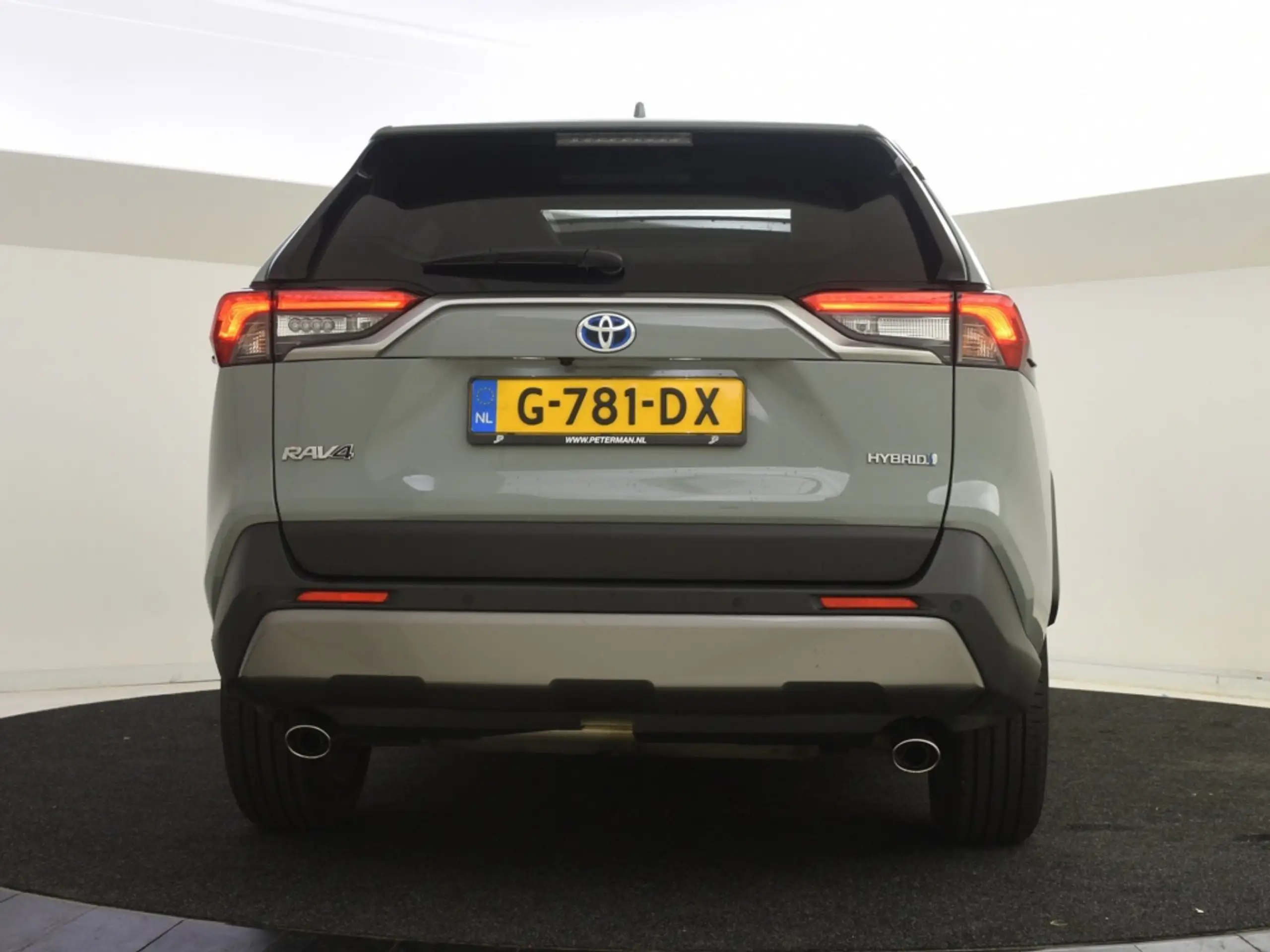 Toyota - RAV 4