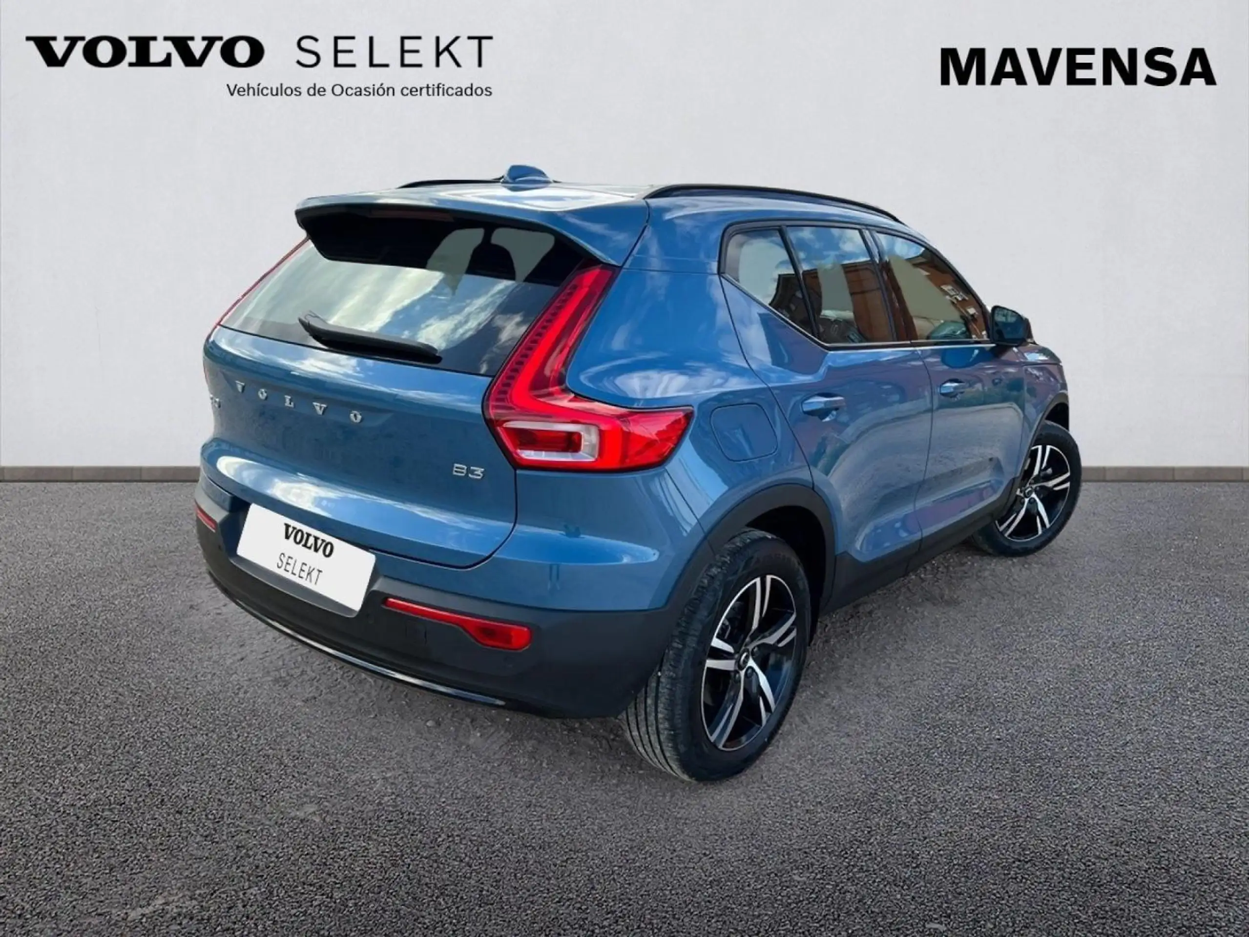 Volvo - XC40