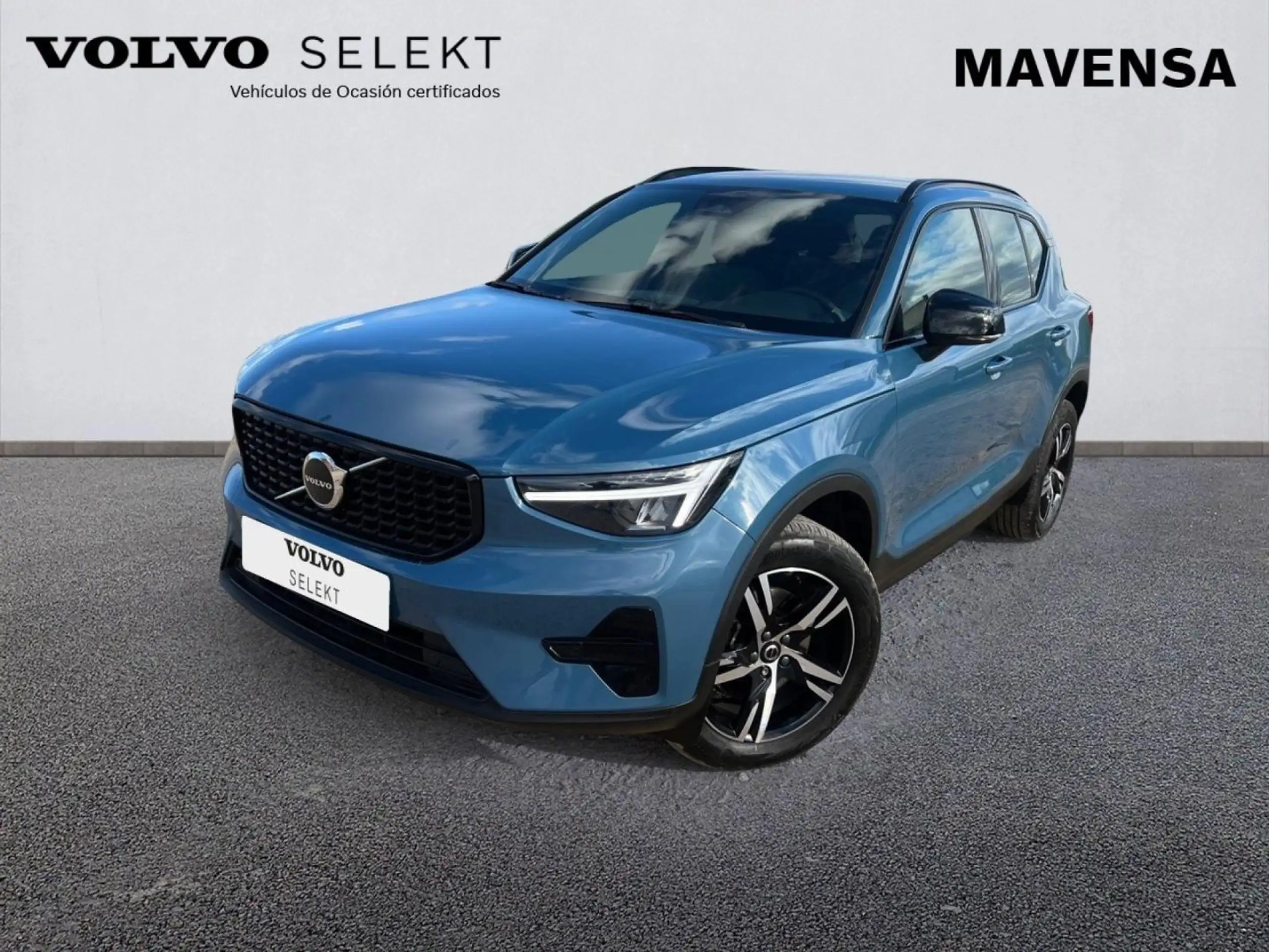 Volvo - XC40