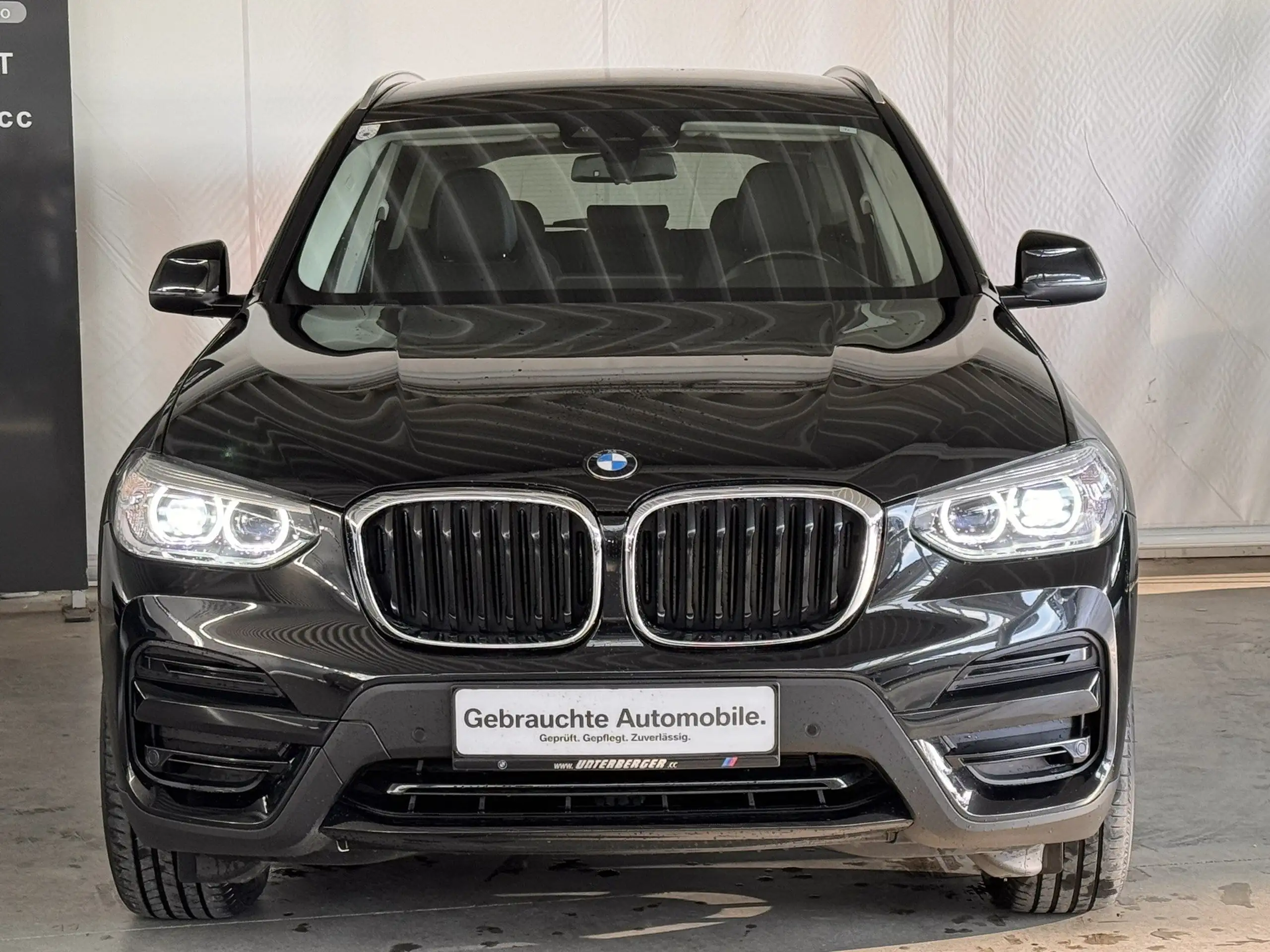 BMW - X3