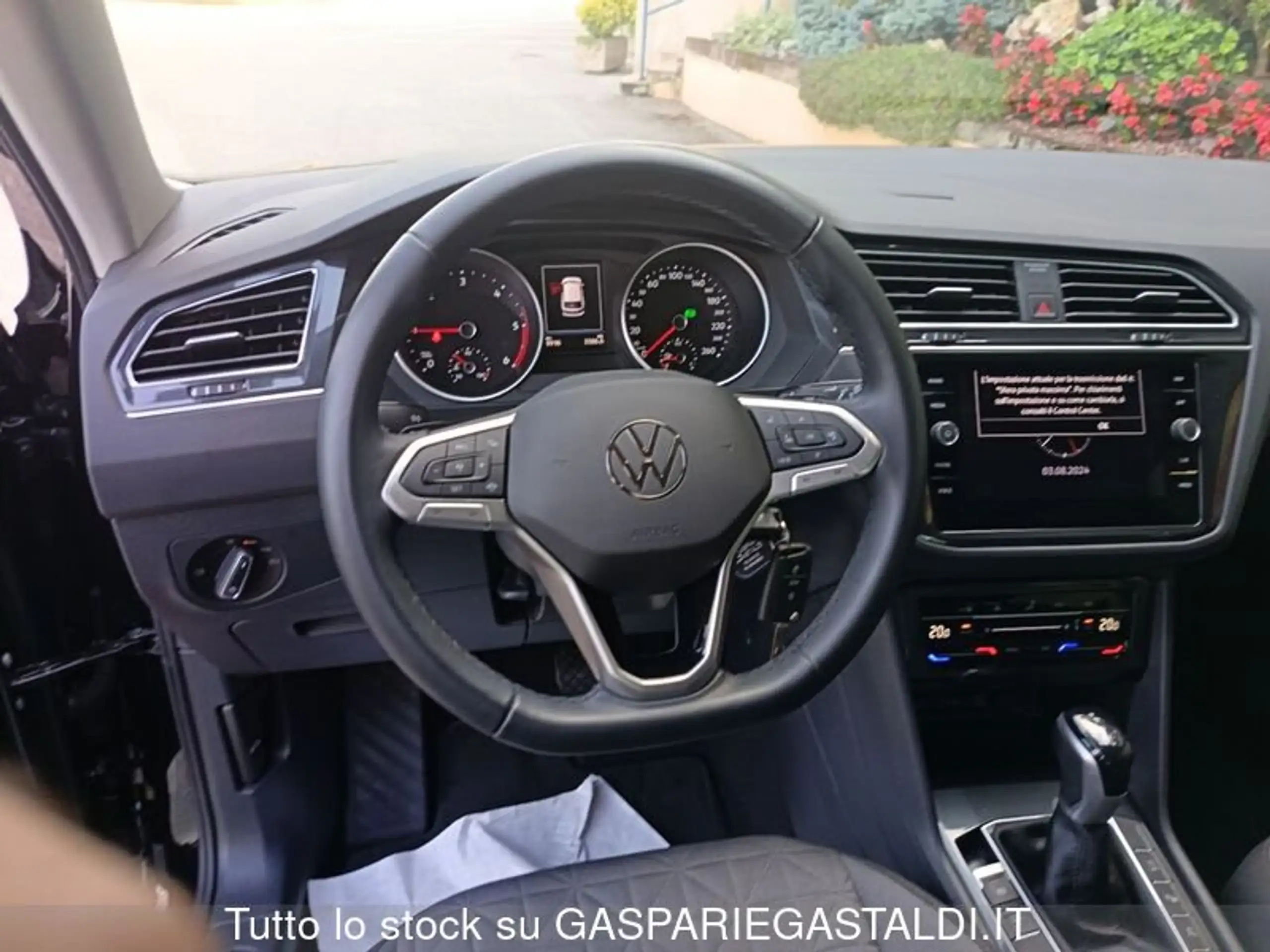 Volkswagen - Tiguan