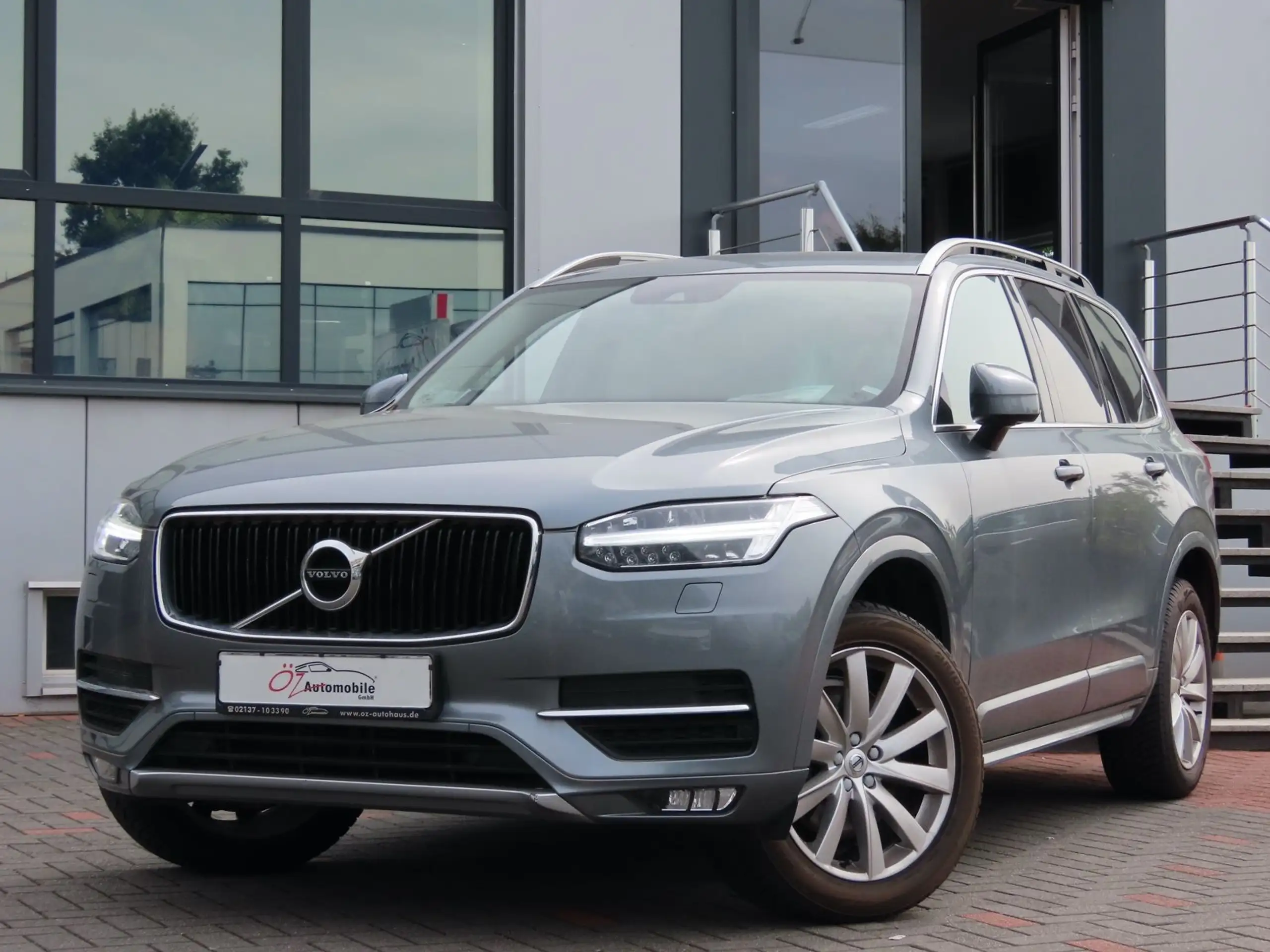 Volvo - XC90