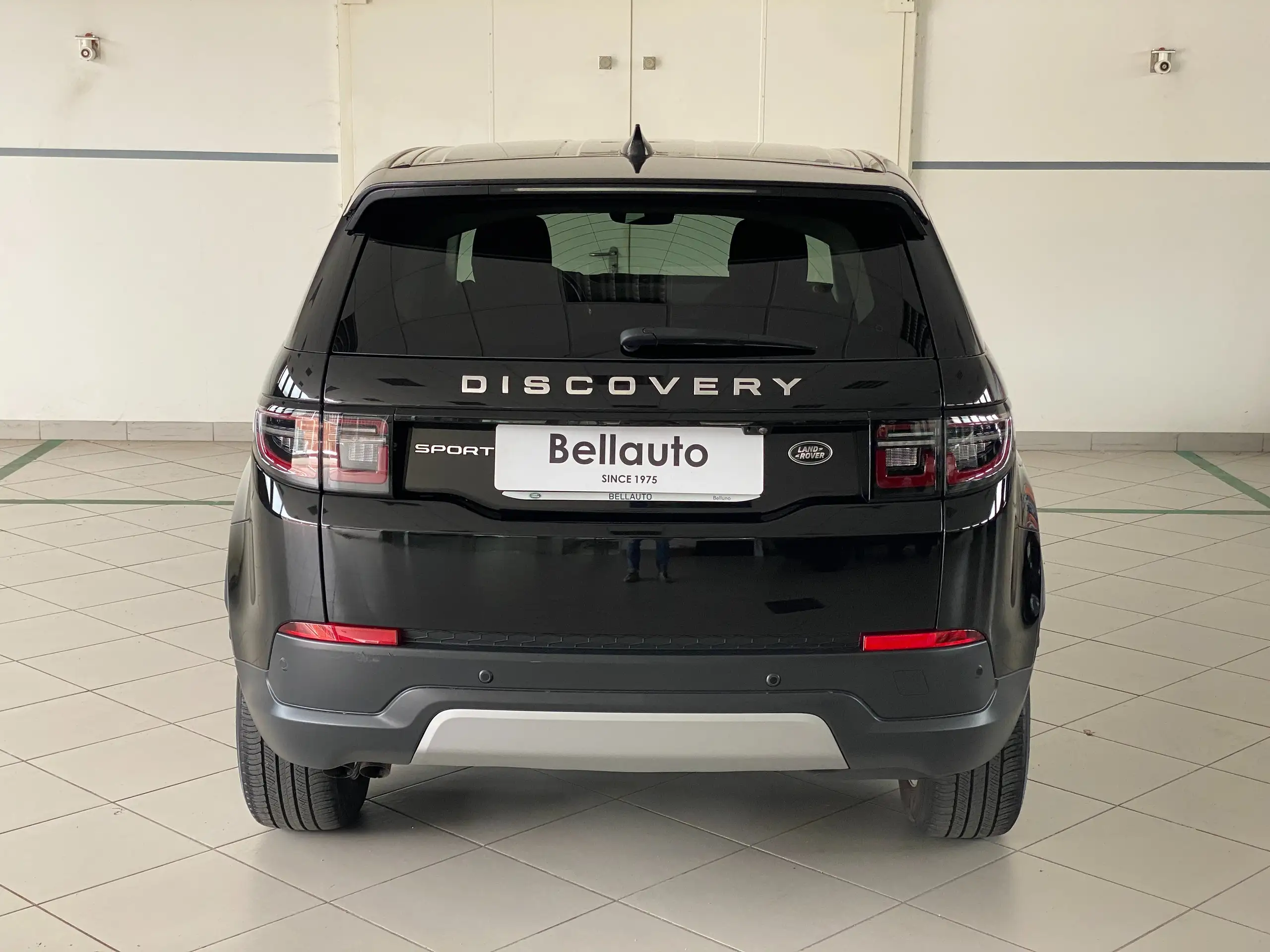 Land Rover - Discovery Sport