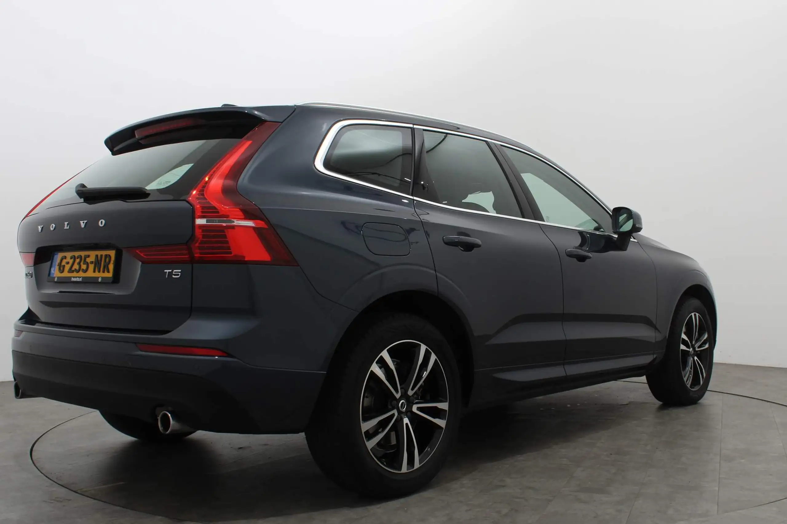 Volvo - XC60