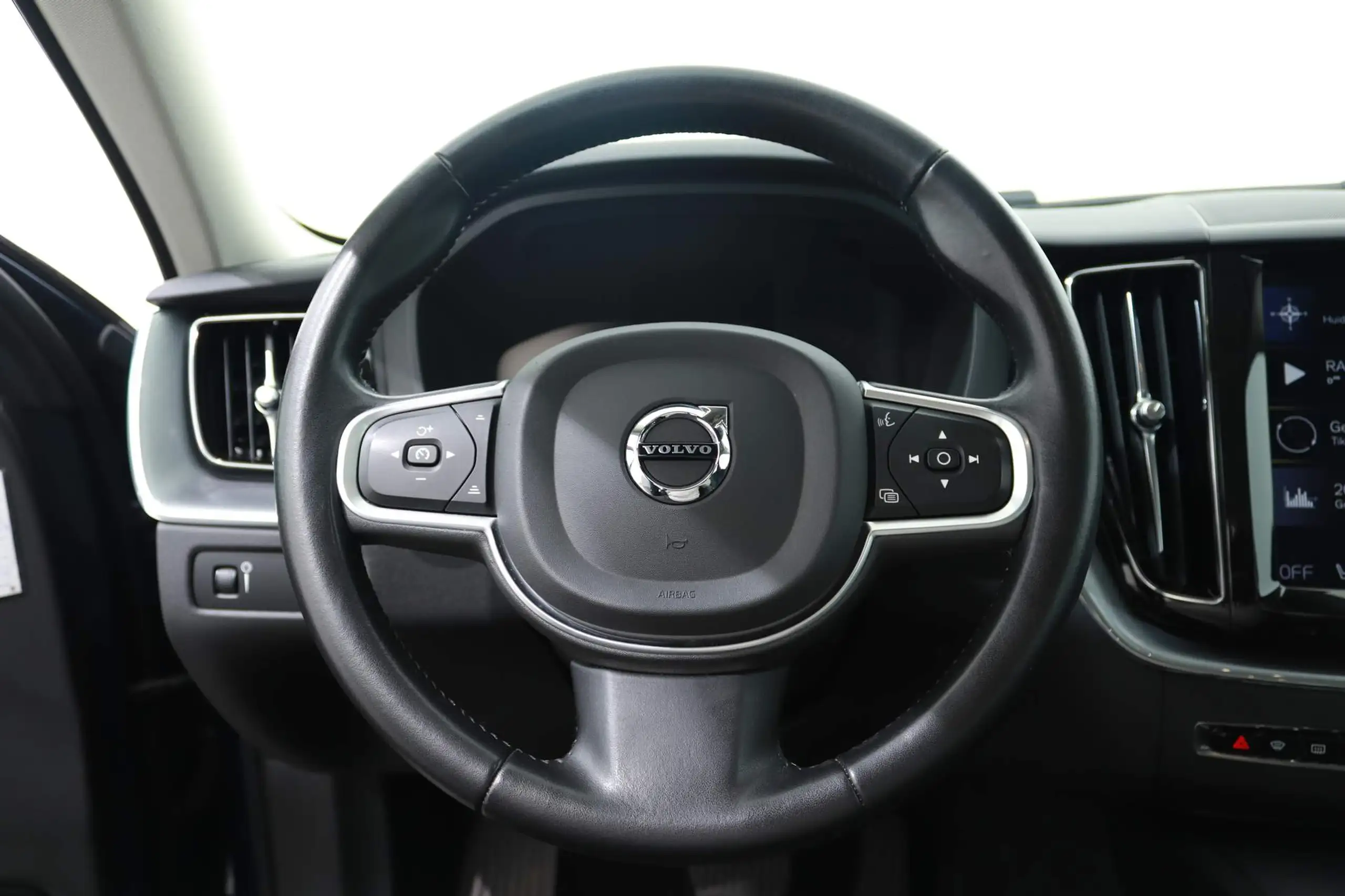 Volvo - XC60