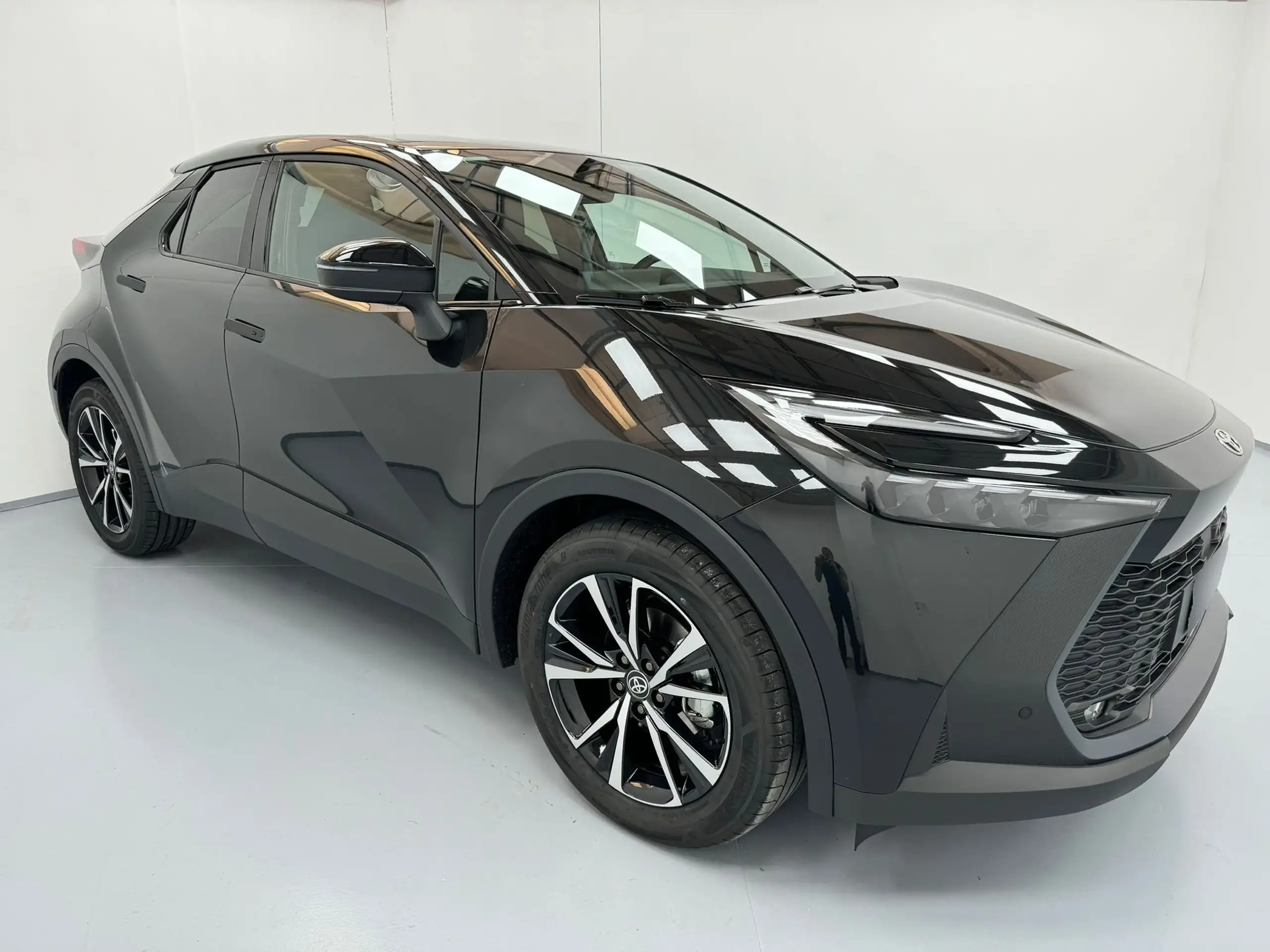 Toyota - C-HR