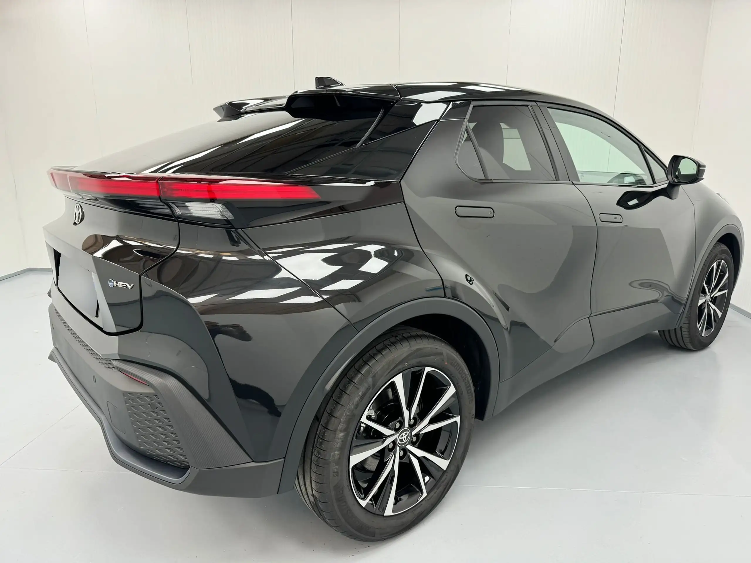 Toyota - C-HR