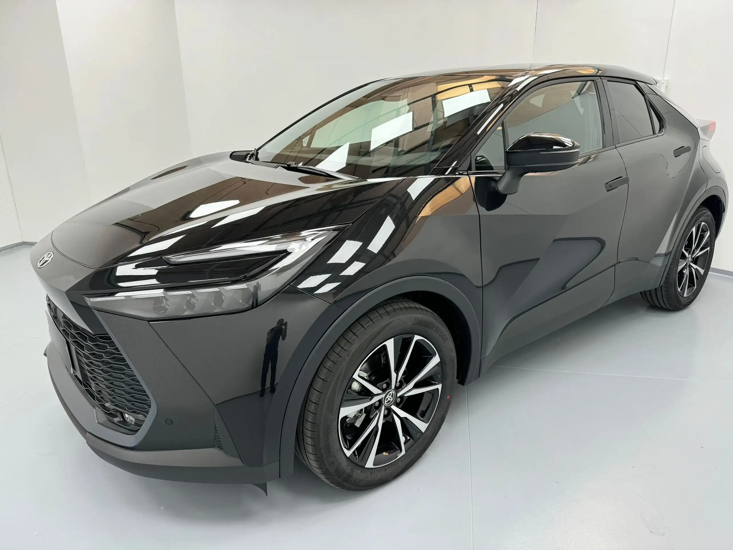 Toyota - C-HR