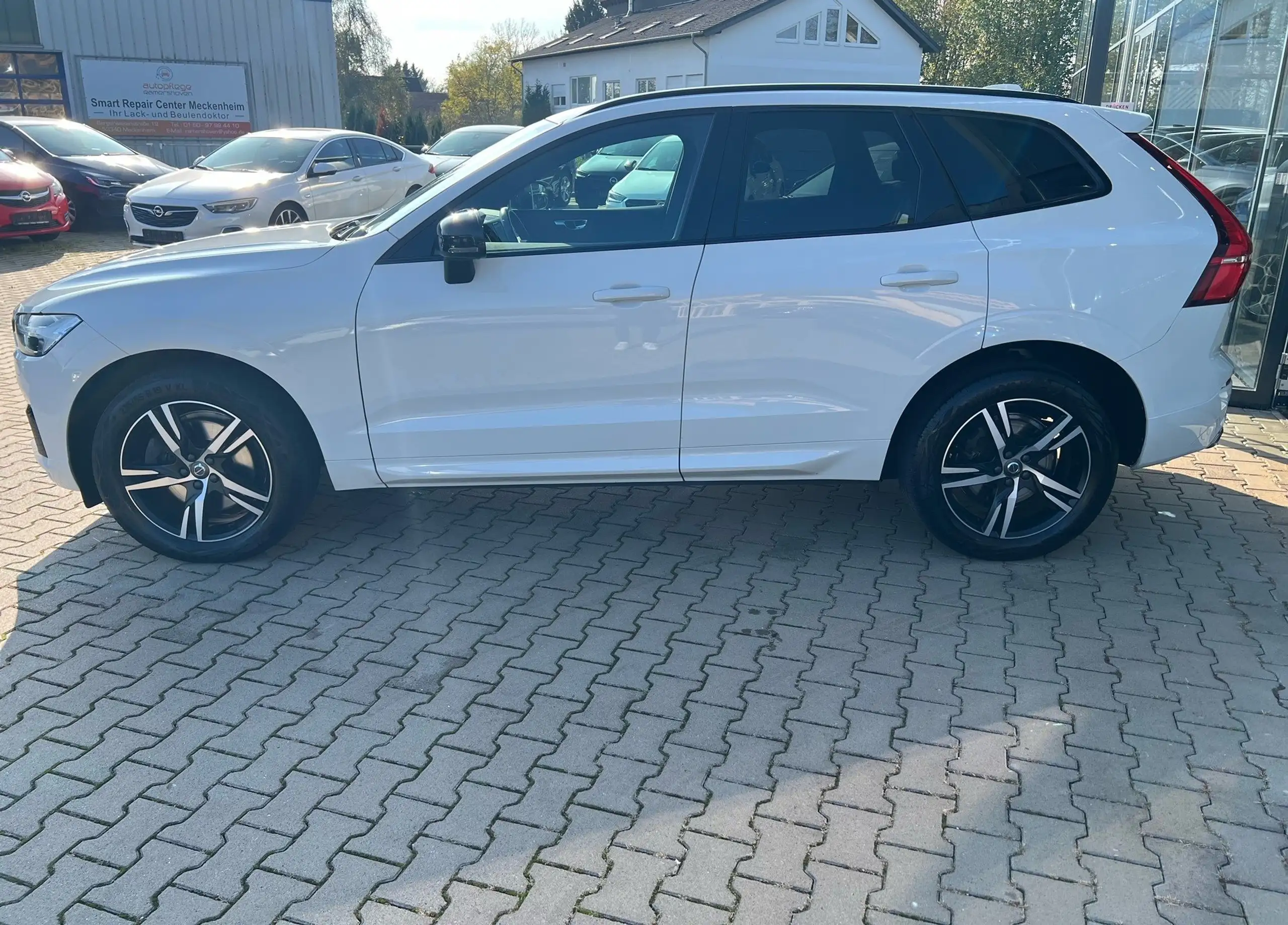 Volvo - XC60