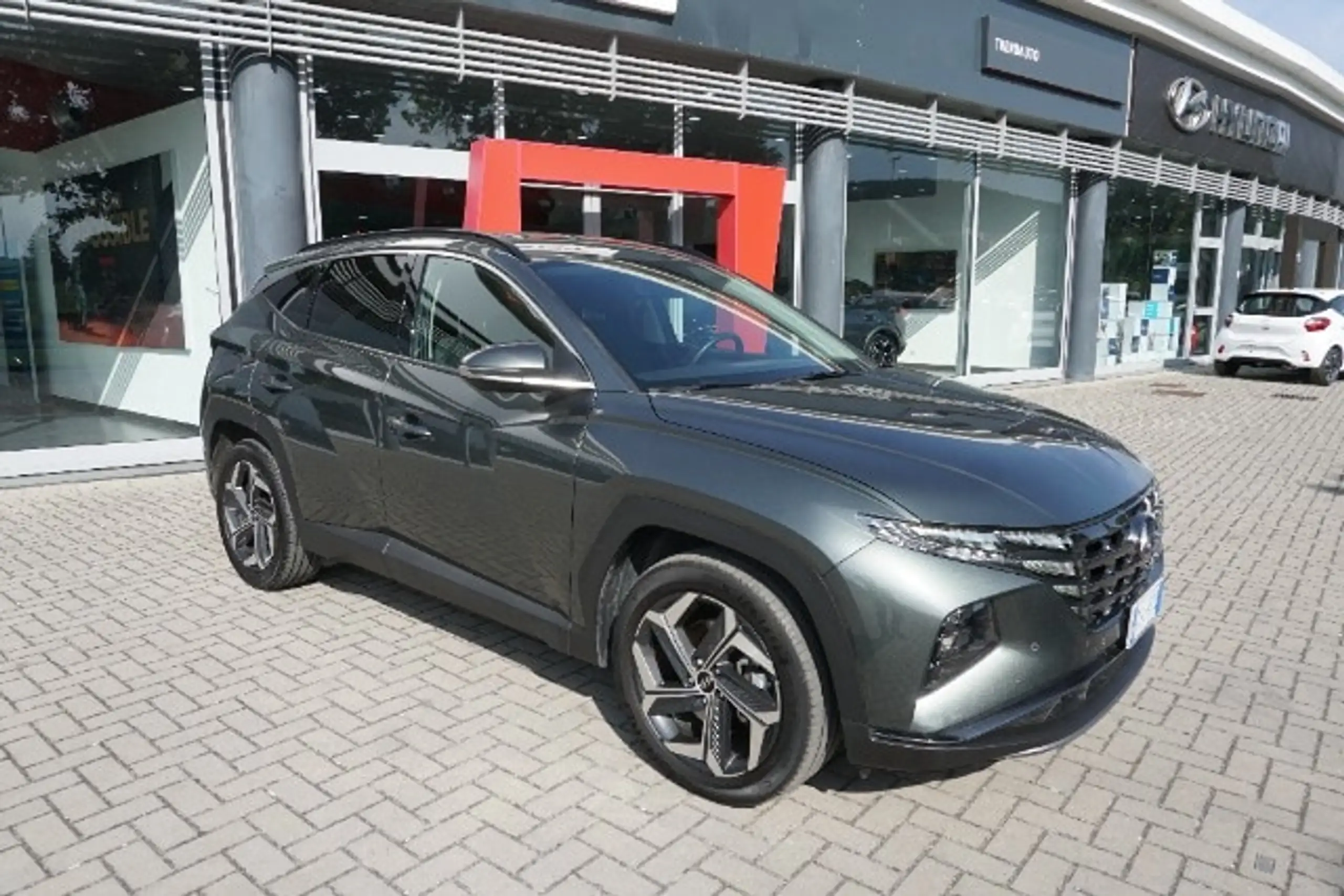 Hyundai - TUCSON