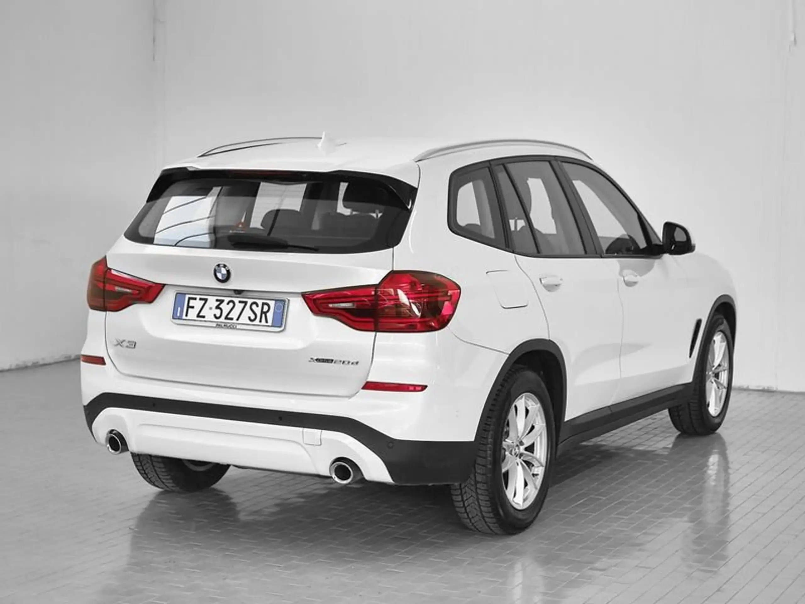 BMW - X3