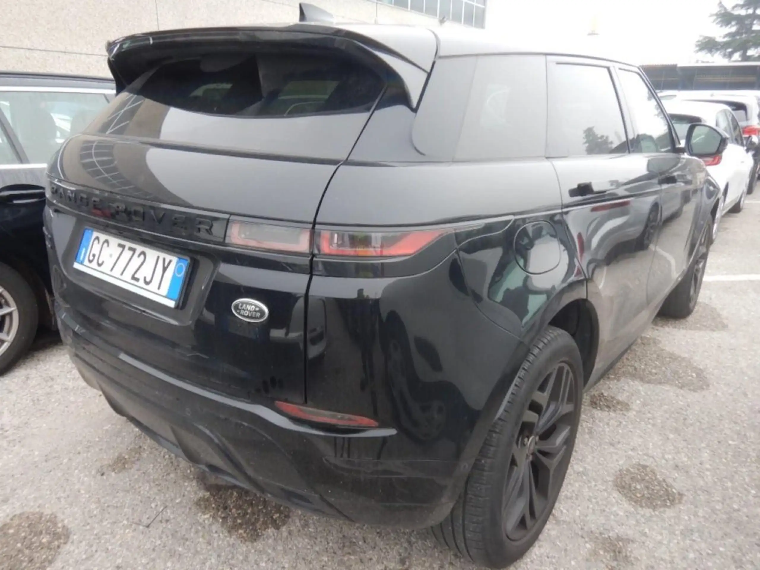 Land Rover - Range Rover Evoque