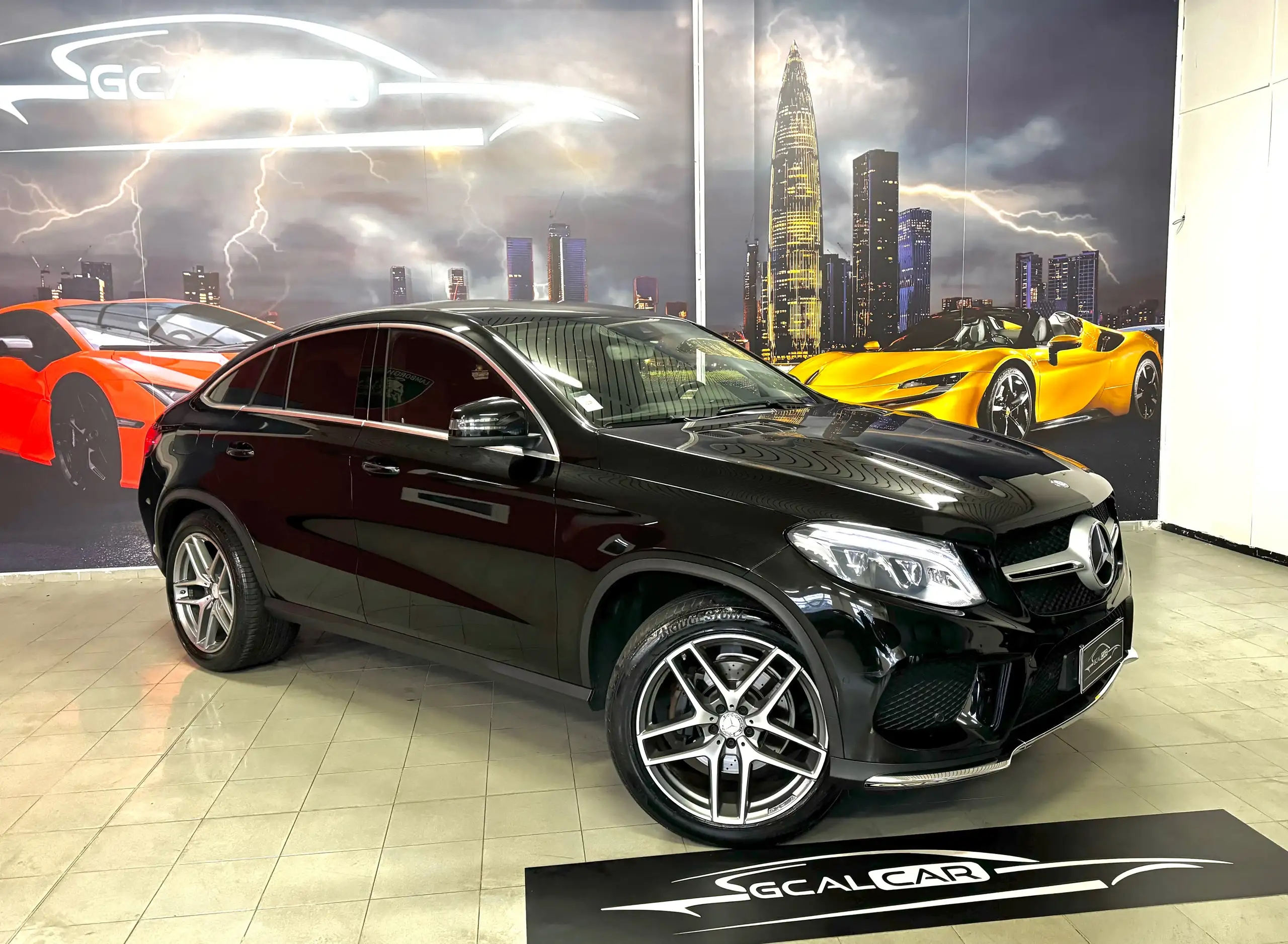 Mercedes-Benz - GLE 350