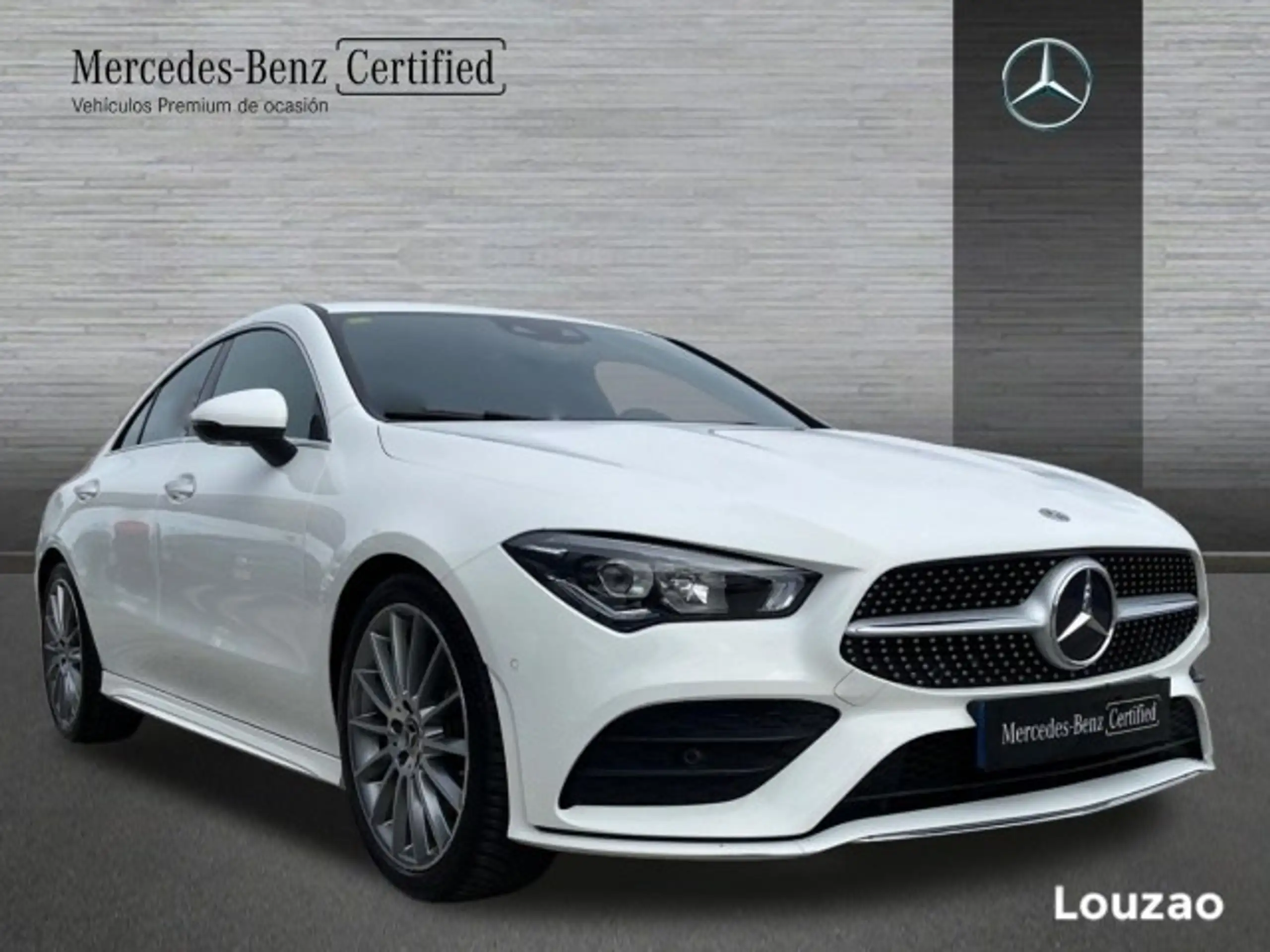 Mercedes-Benz - CLA 200