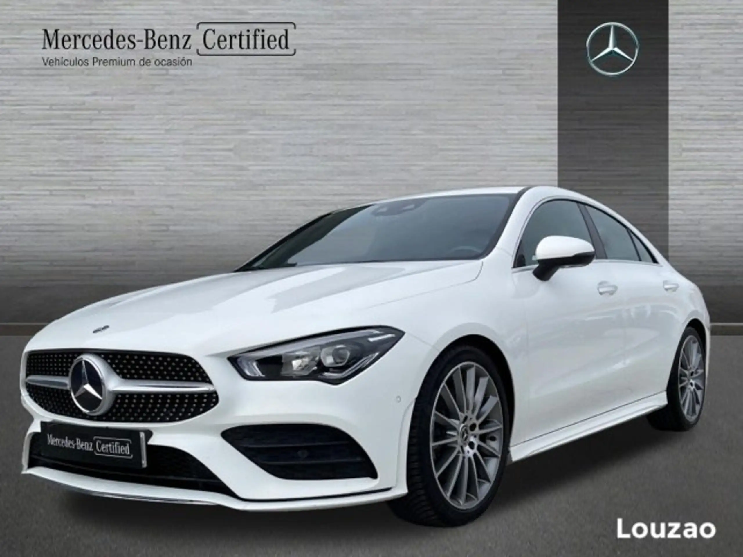 Mercedes-Benz - CLA 200