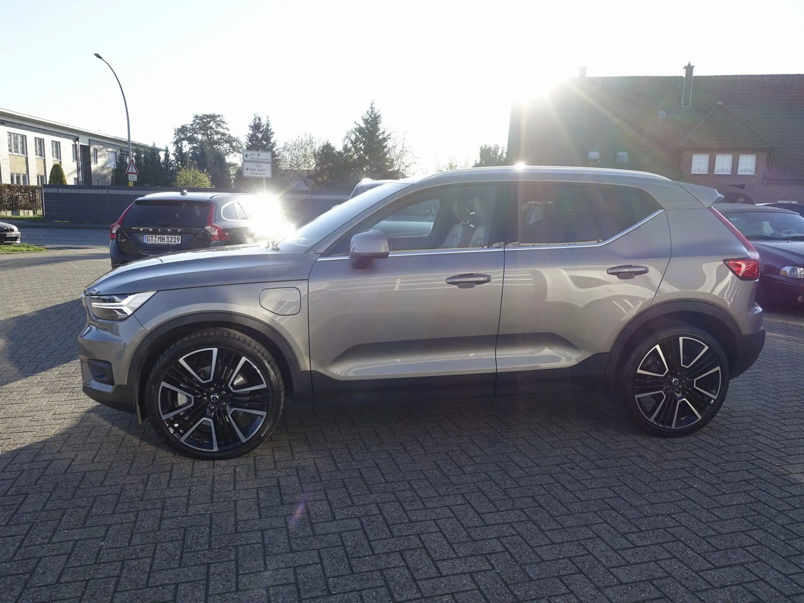 Volvo - XC40