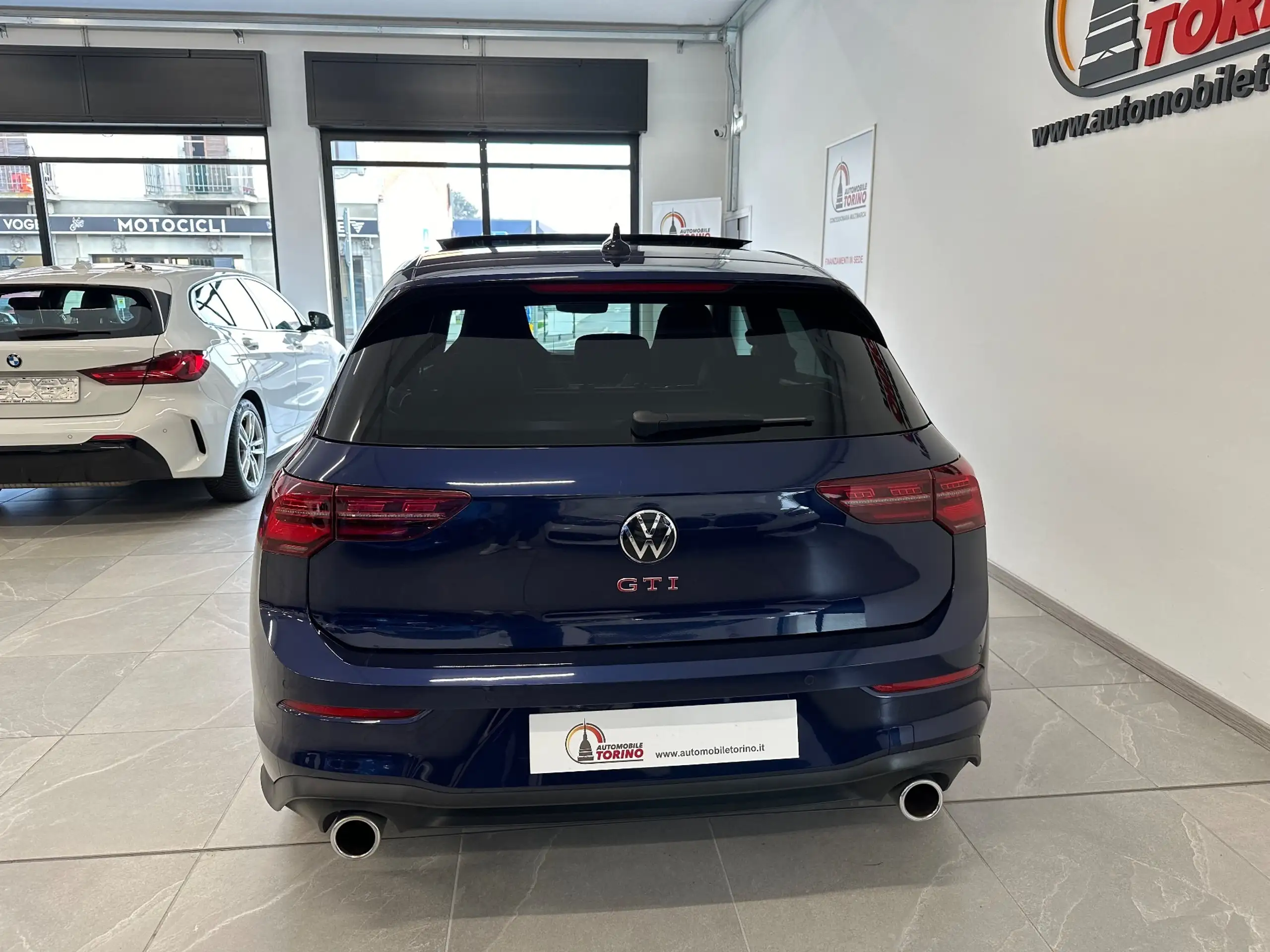 Volkswagen - Golf GTI