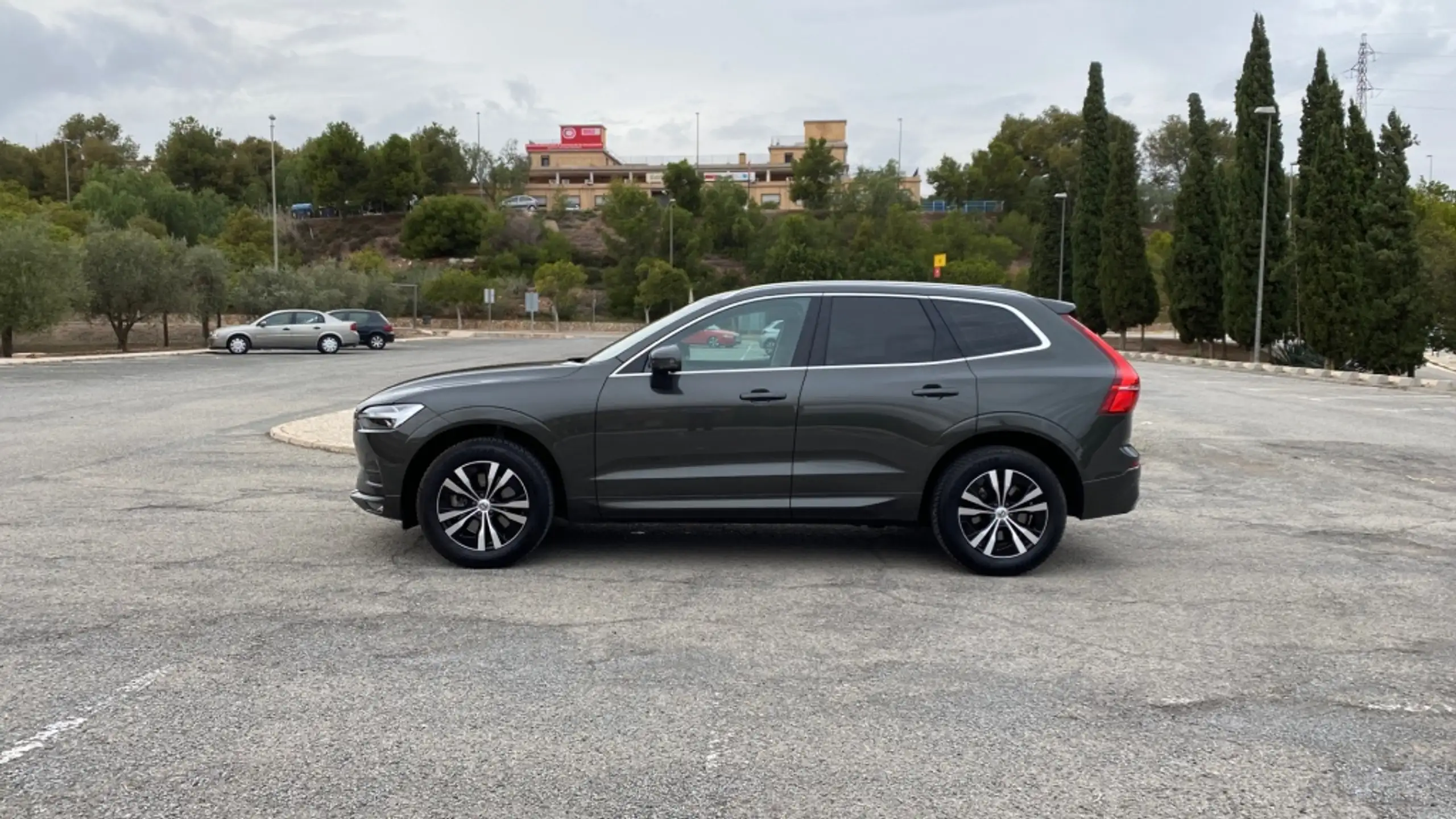 Volvo - XC60