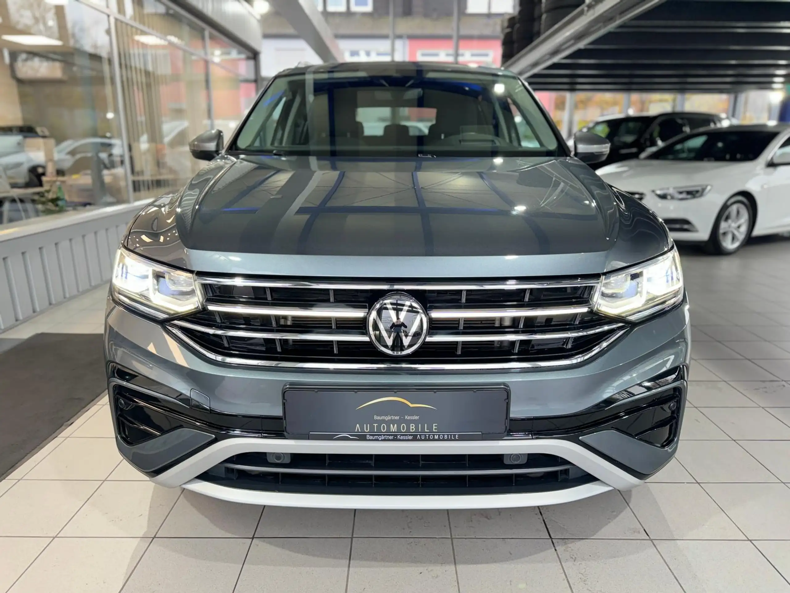 Volkswagen - Tiguan Allspace