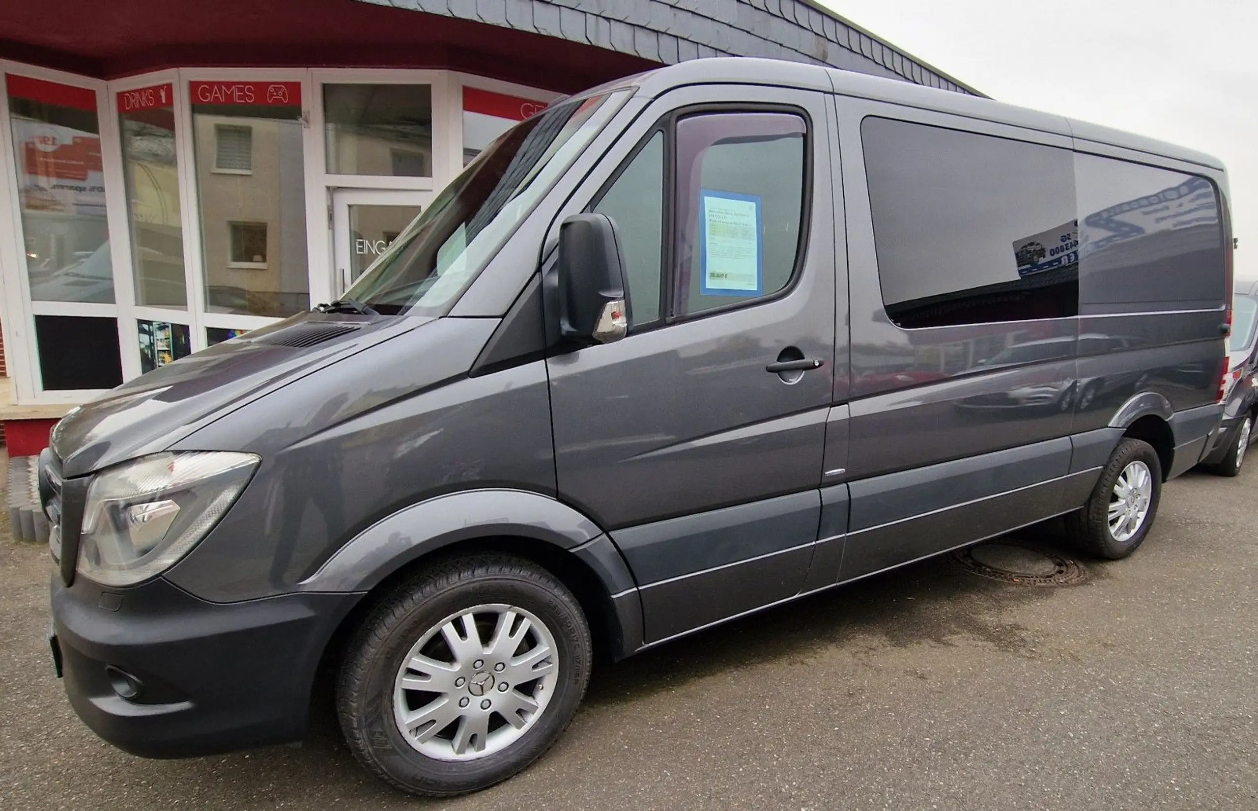 Mercedes-Benz - Sprinter