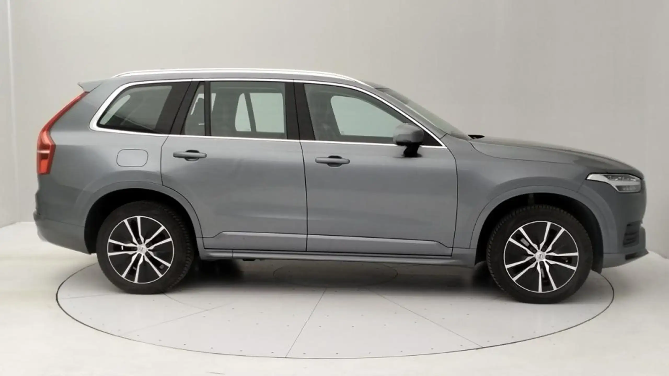 Volvo - XC90