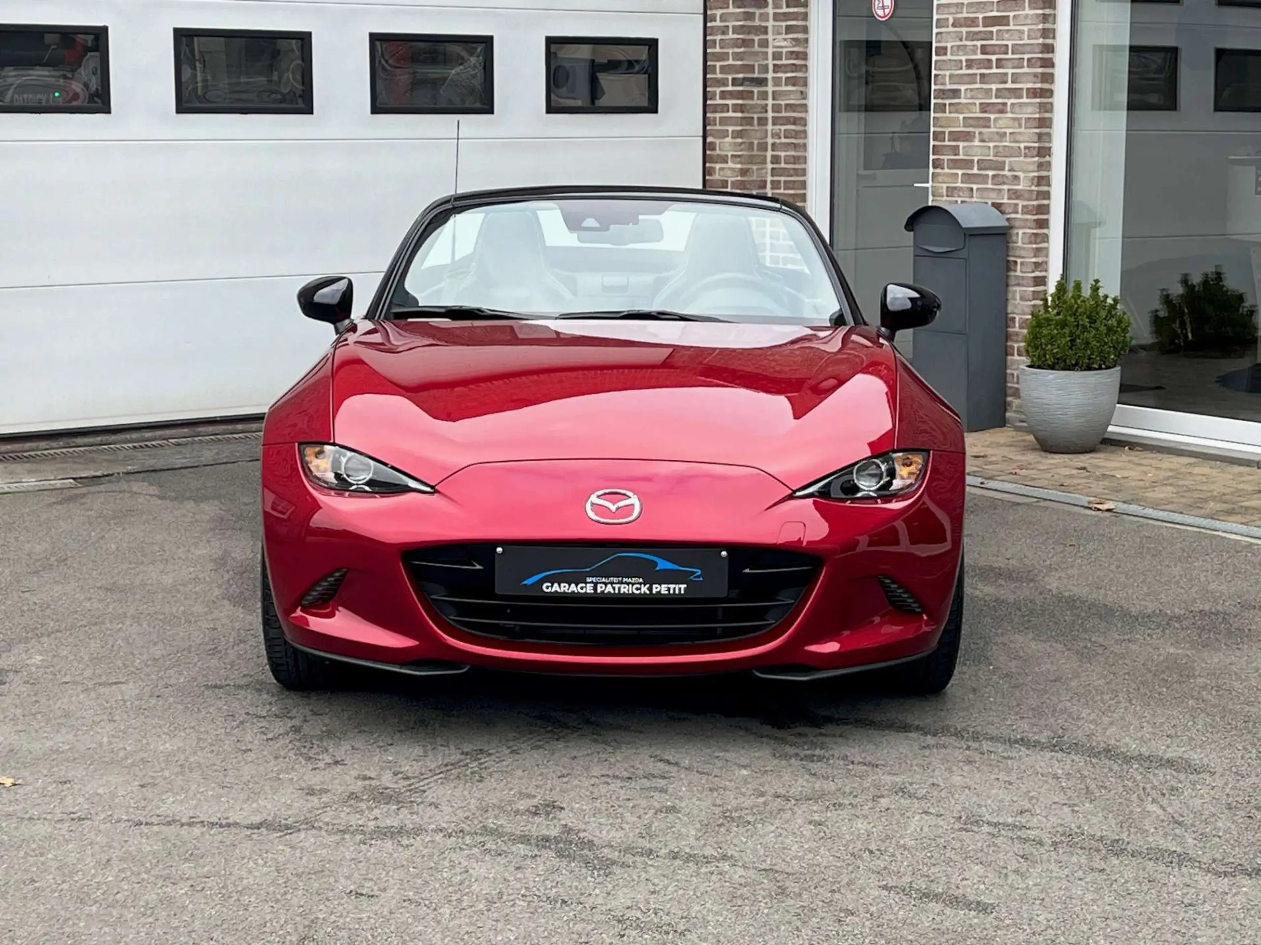 Mazda - MX-5