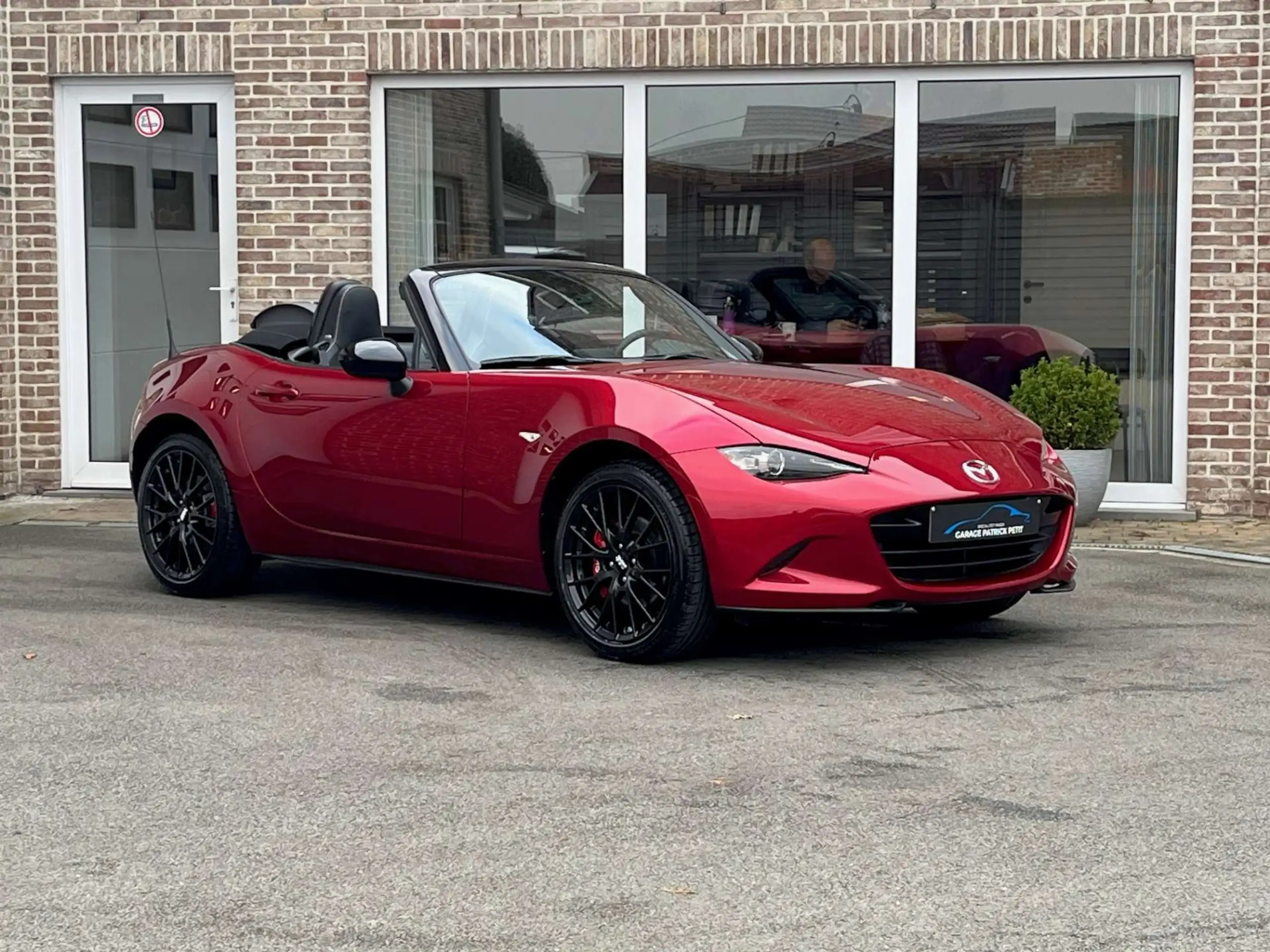 Mazda - MX-5