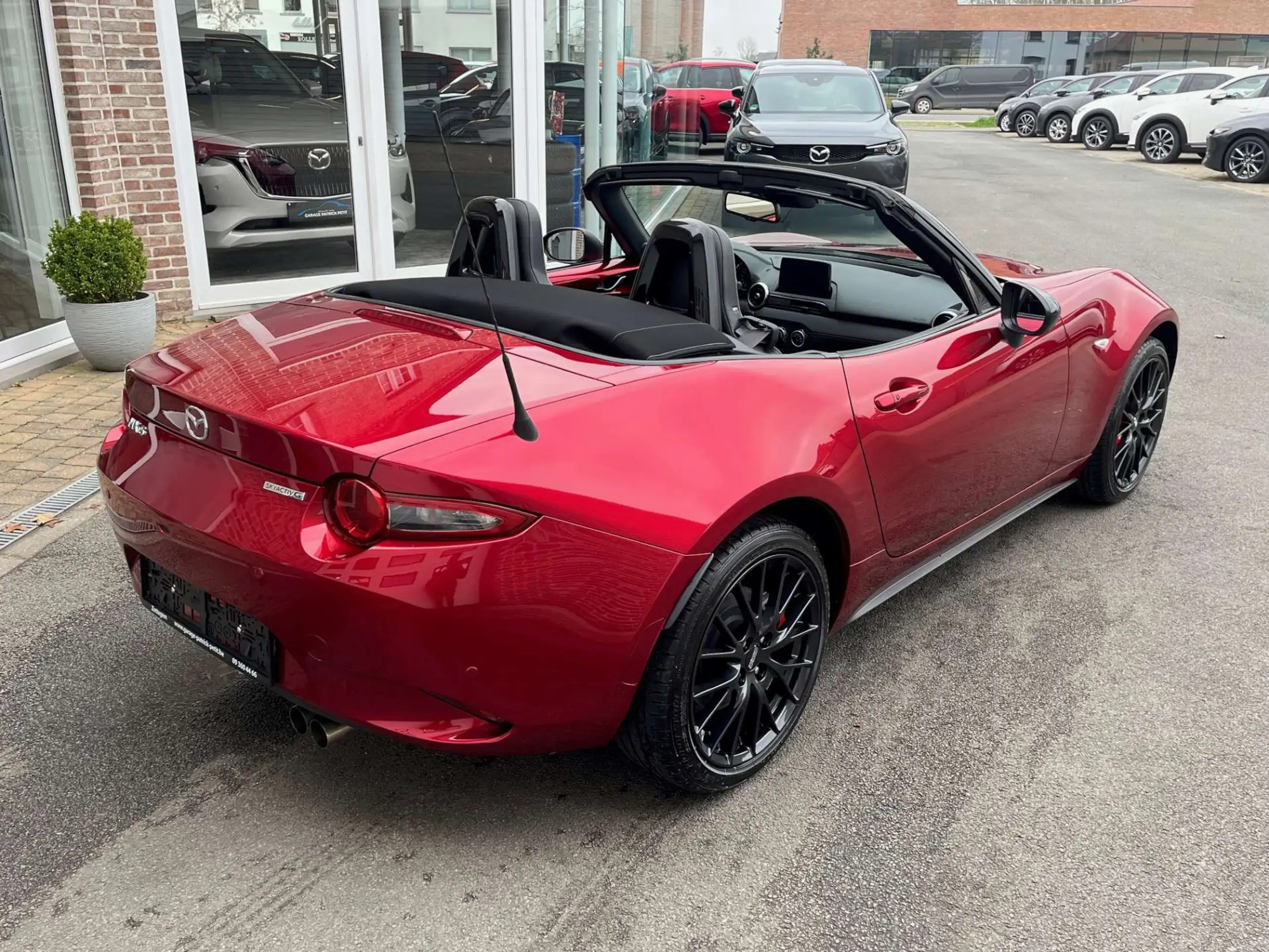 Mazda - MX-5