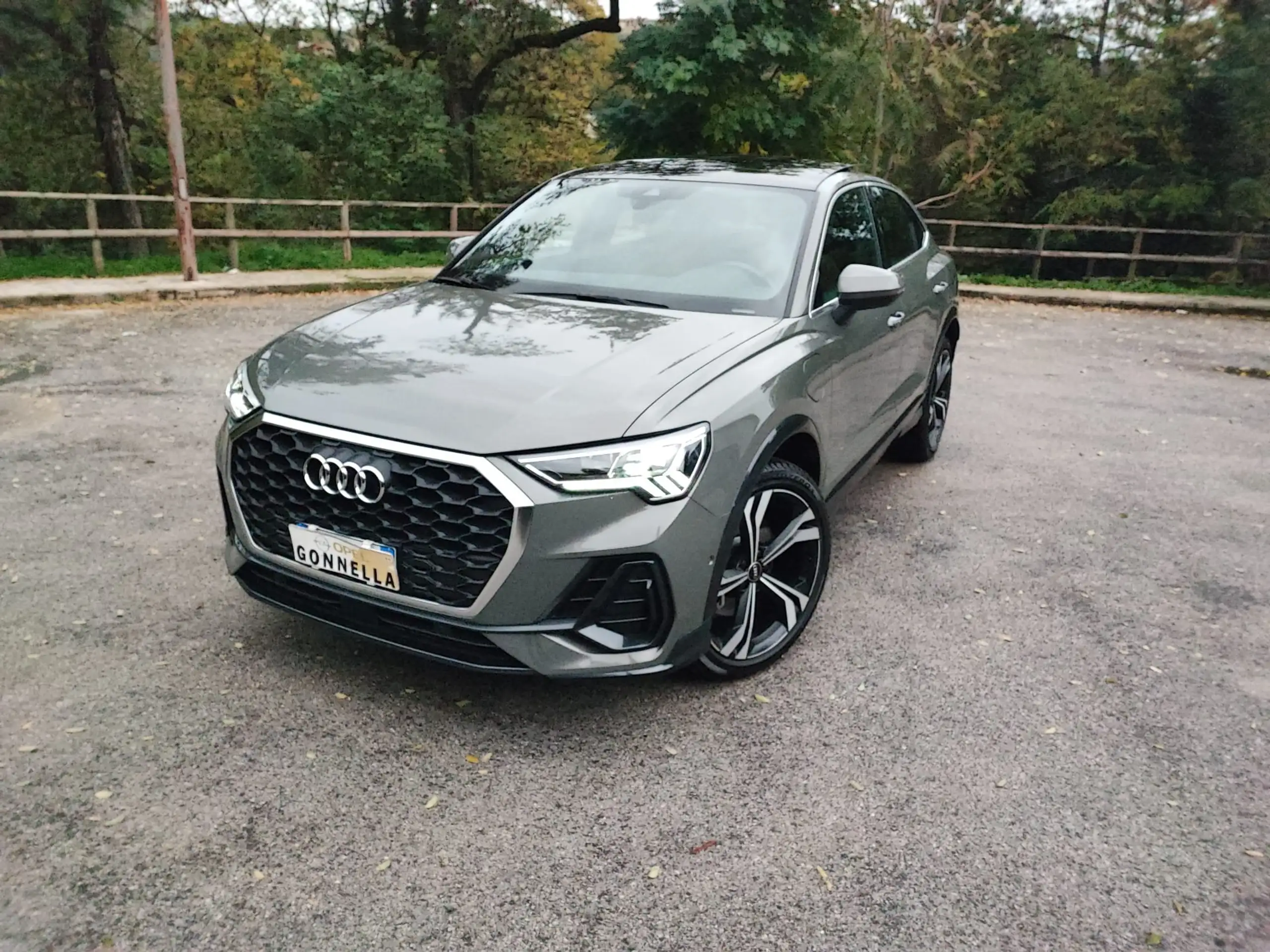 Audi - Q3