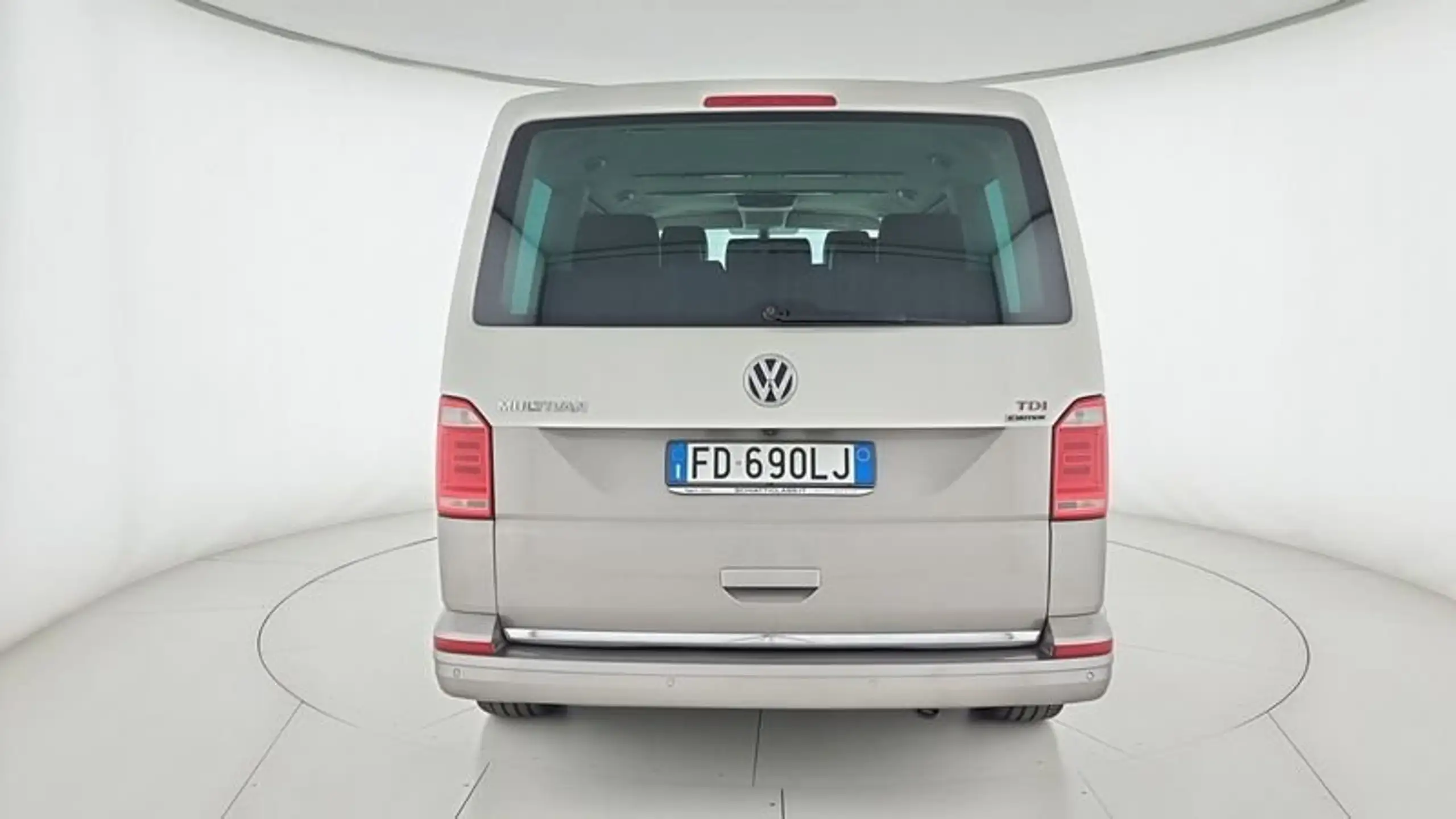 Volkswagen - T6 Multivan