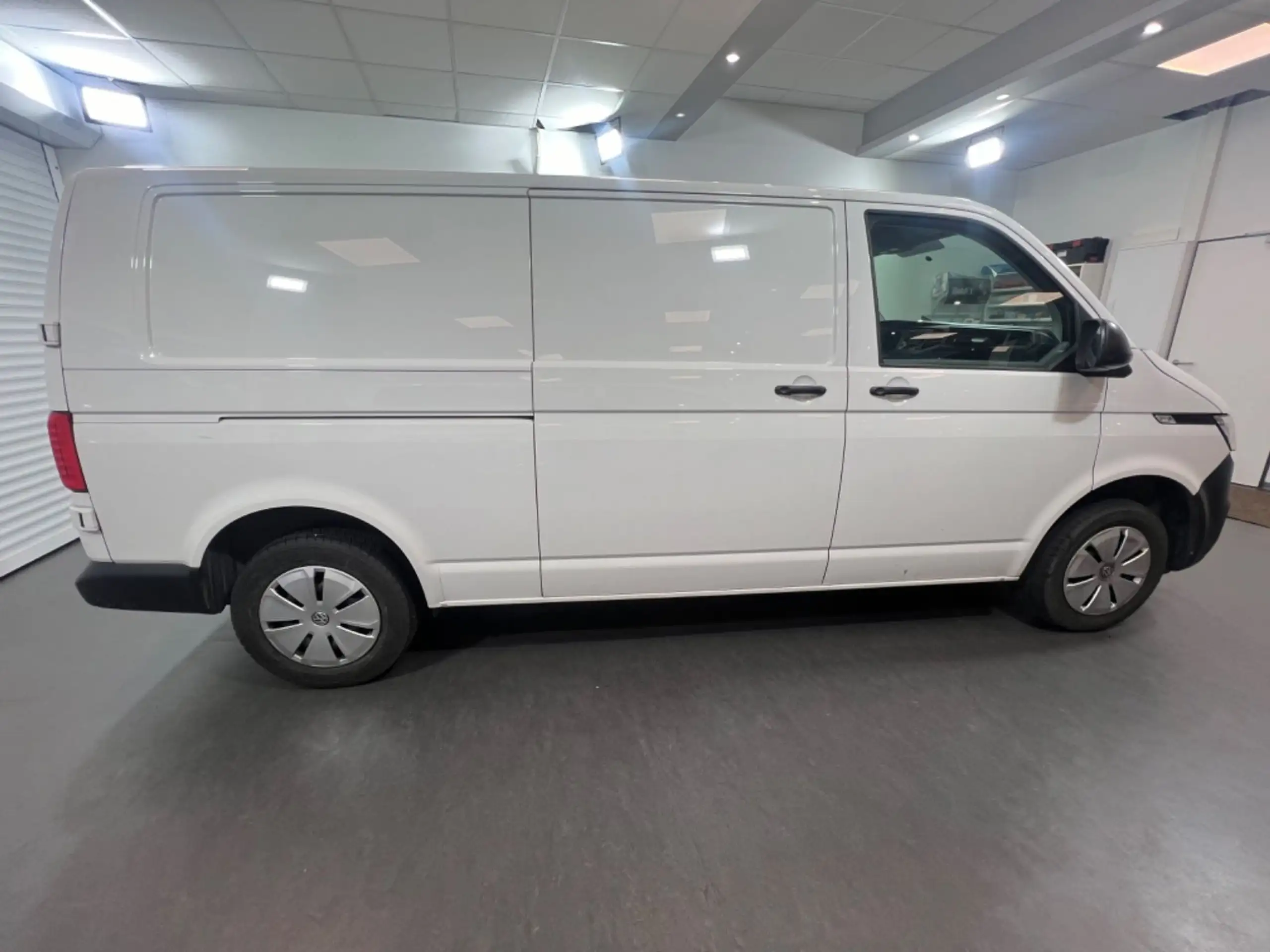 Volkswagen - T6 Transporter