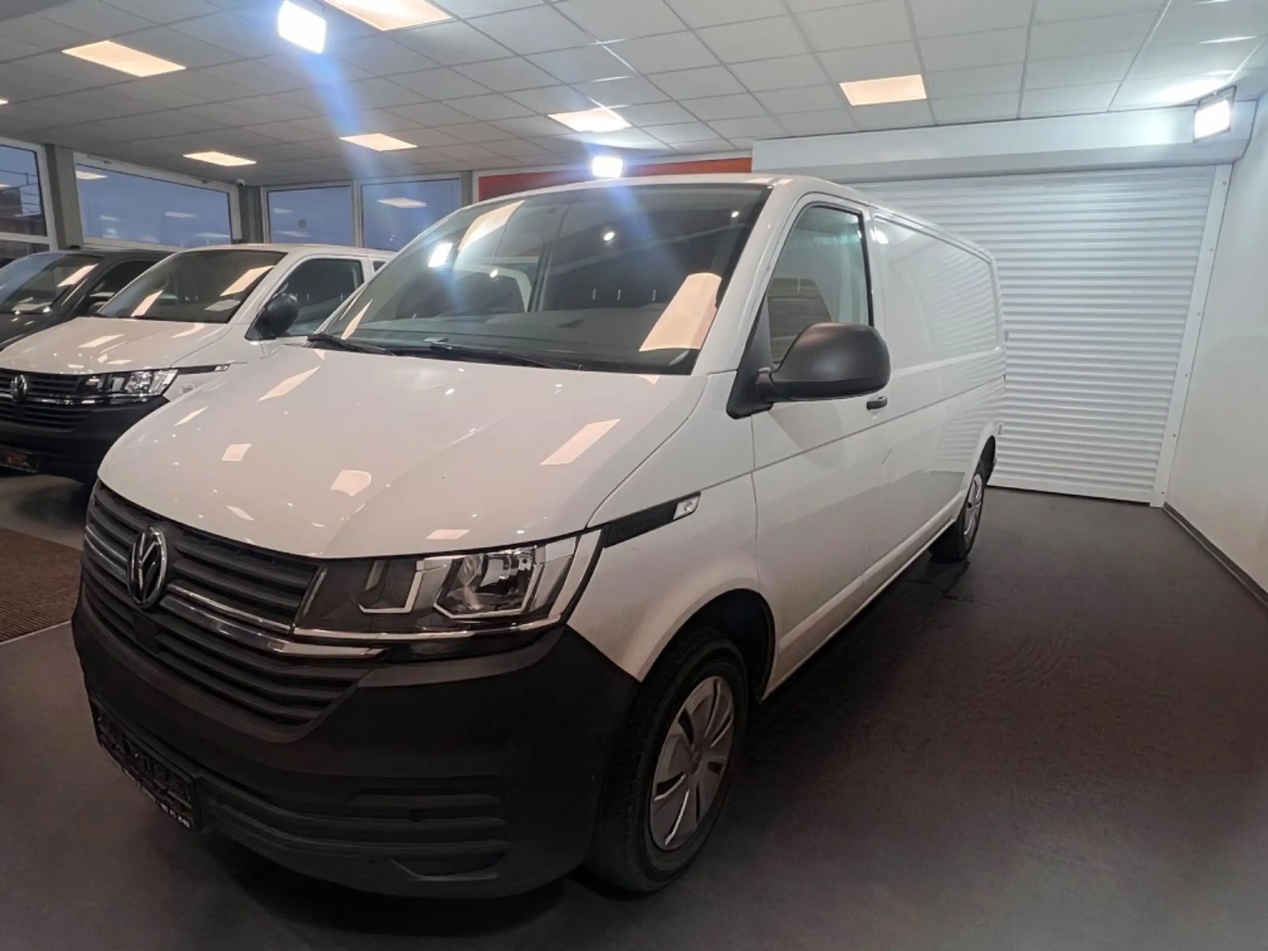 Volkswagen - T6 Transporter