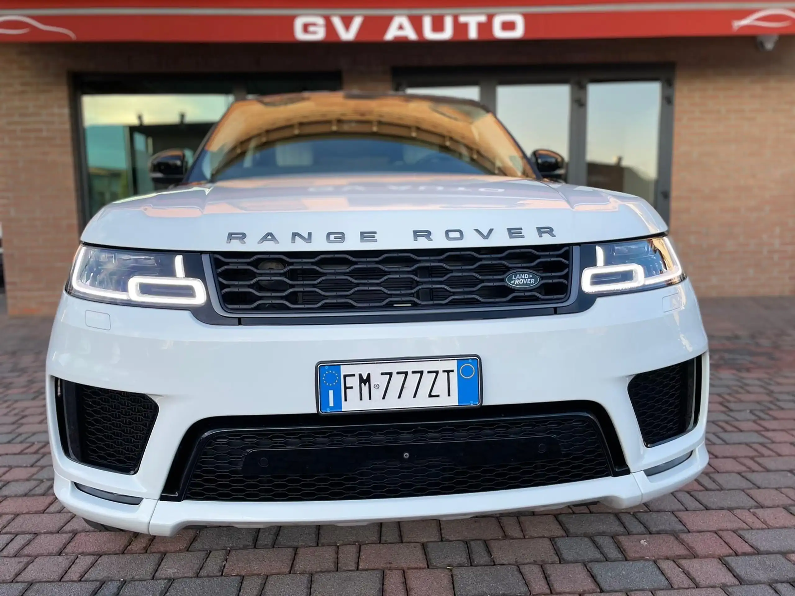 Land Rover - Range Rover Sport