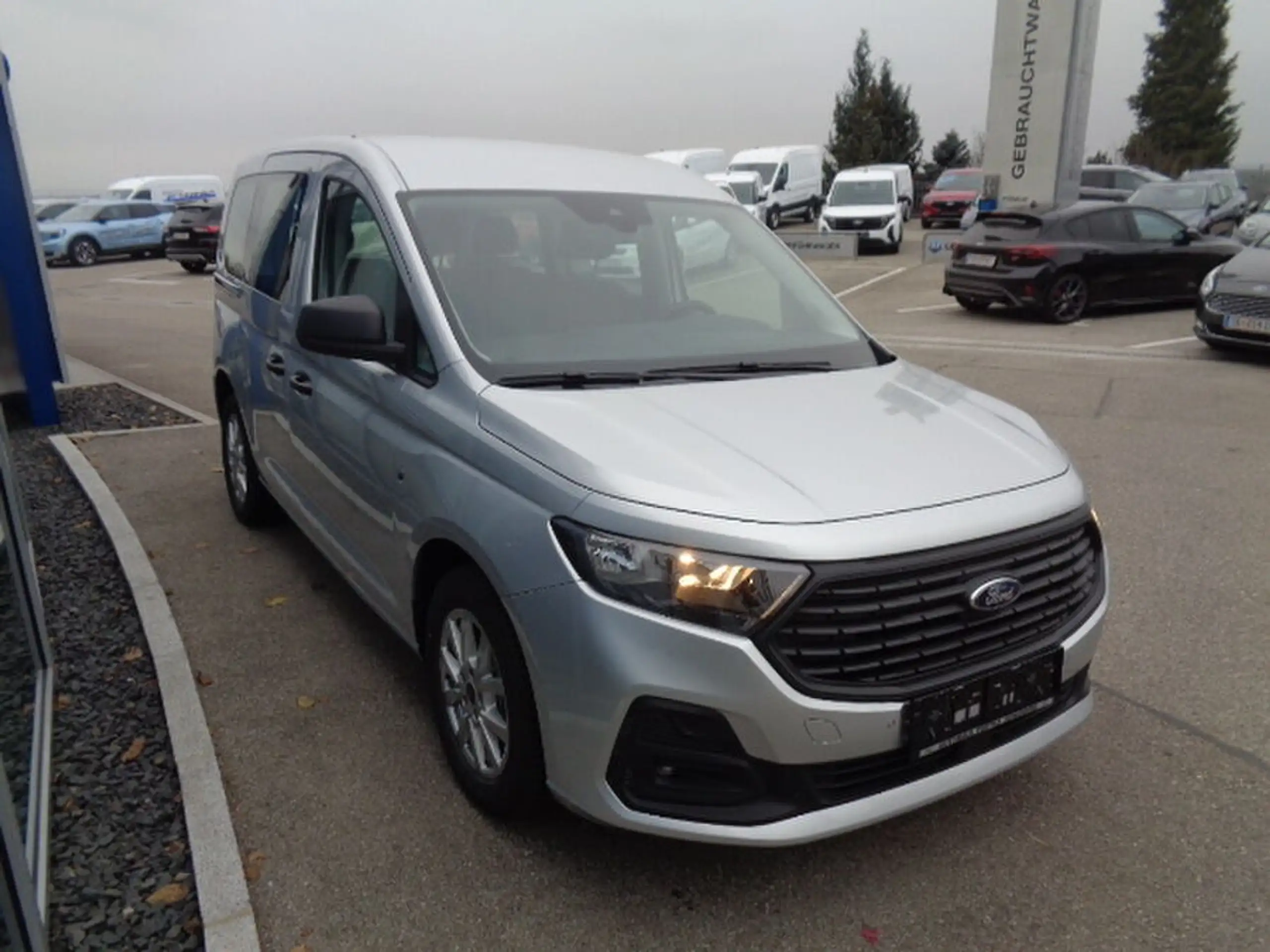 Ford - Tourneo Connect