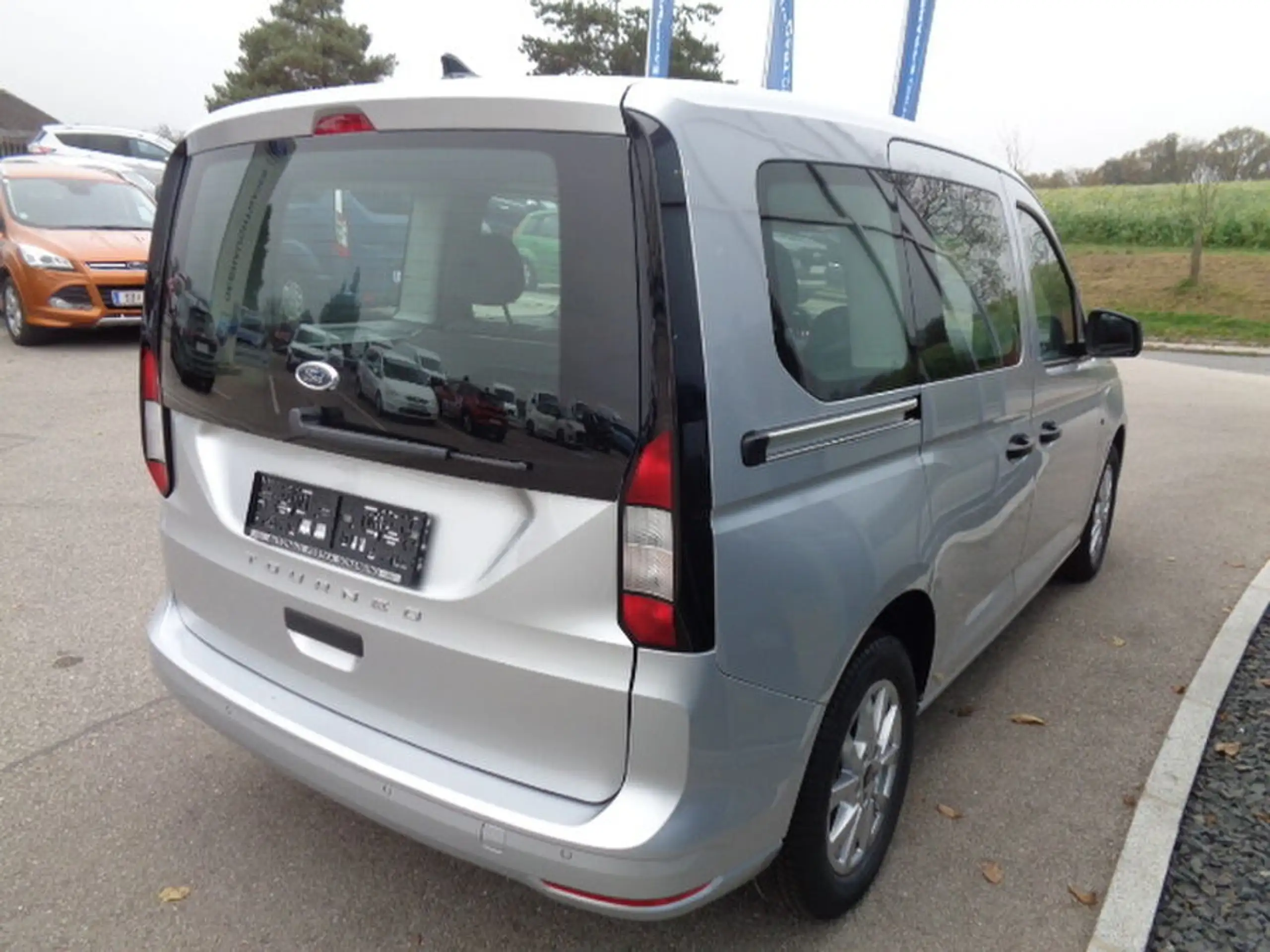 Ford - Tourneo Connect