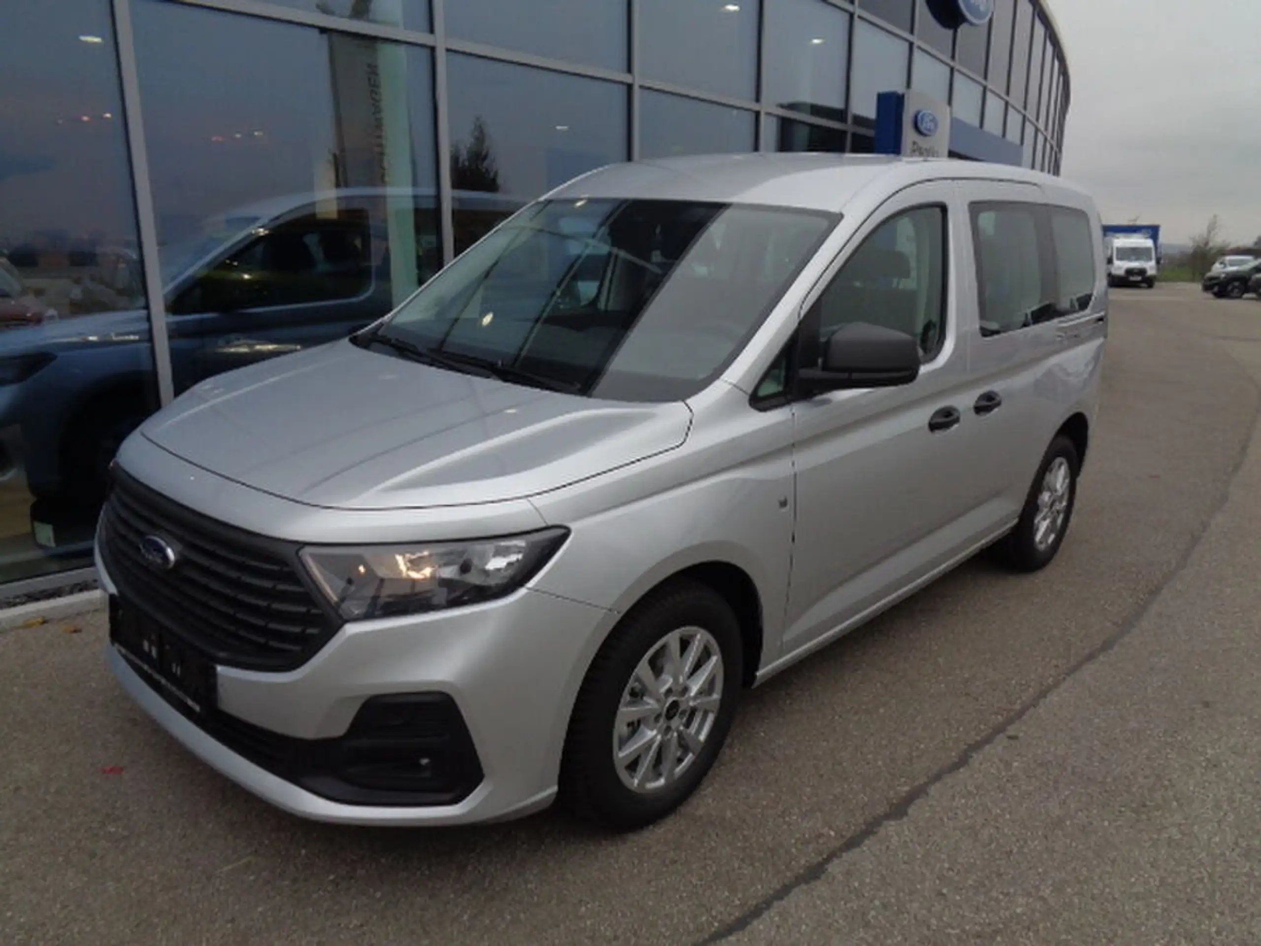 Ford - Tourneo Connect