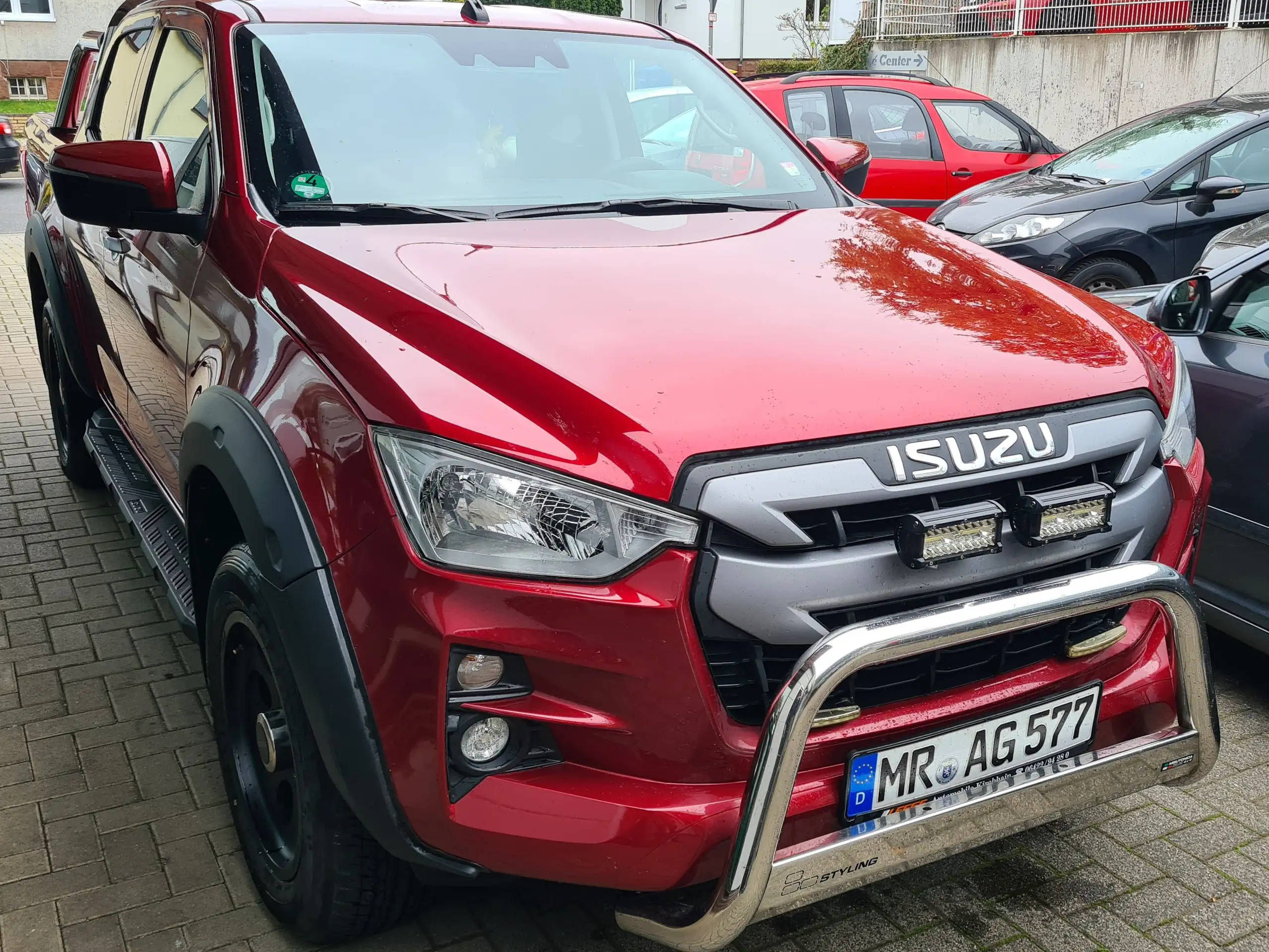 Isuzu - D-Max